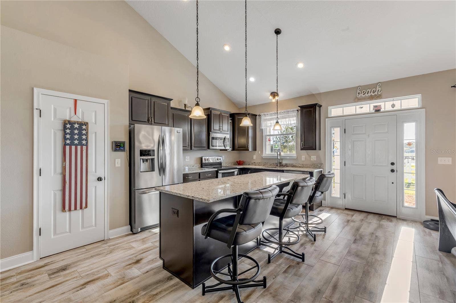 630 HAMMETT LANE, New Smyrna Beach, FL 32168 Kitchen
