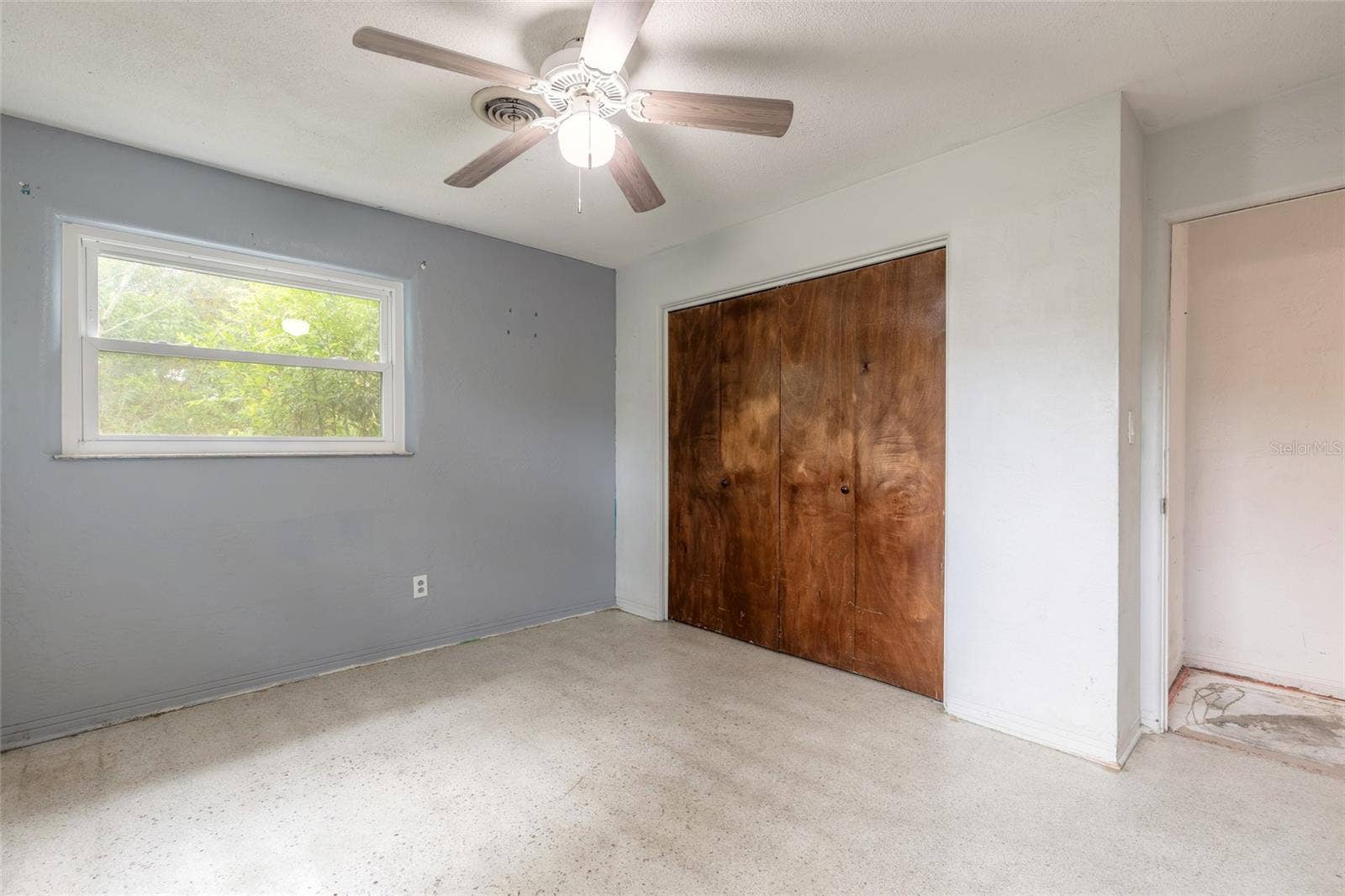 14 LEE DRIVE, Edgewater, FL 32141