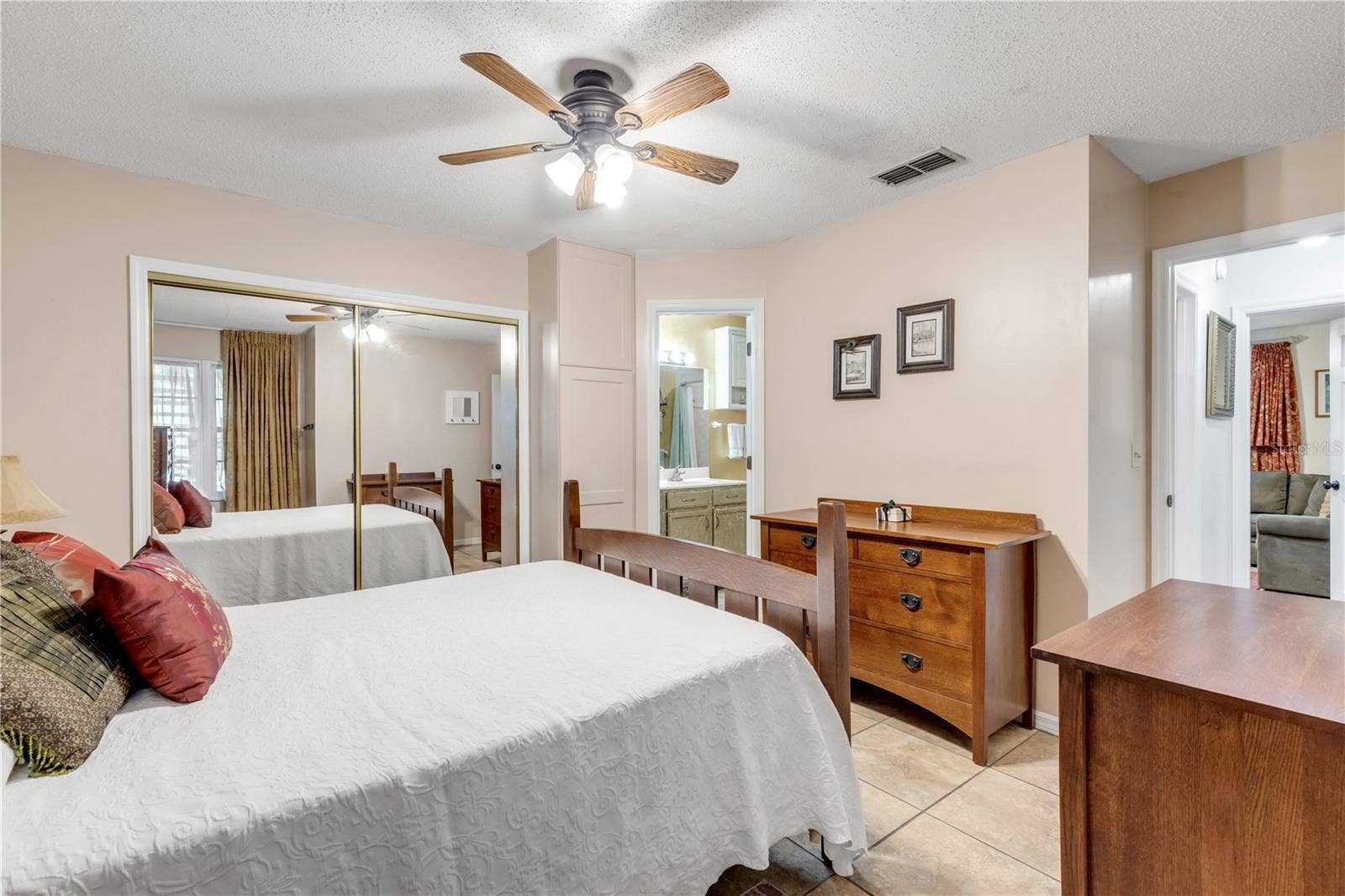 867 WINDOVER COURT, #550, New Smyrna Beach, FL 32169 867 WINDOVER COURT, #550, New Smyrna Beach, FL 32169