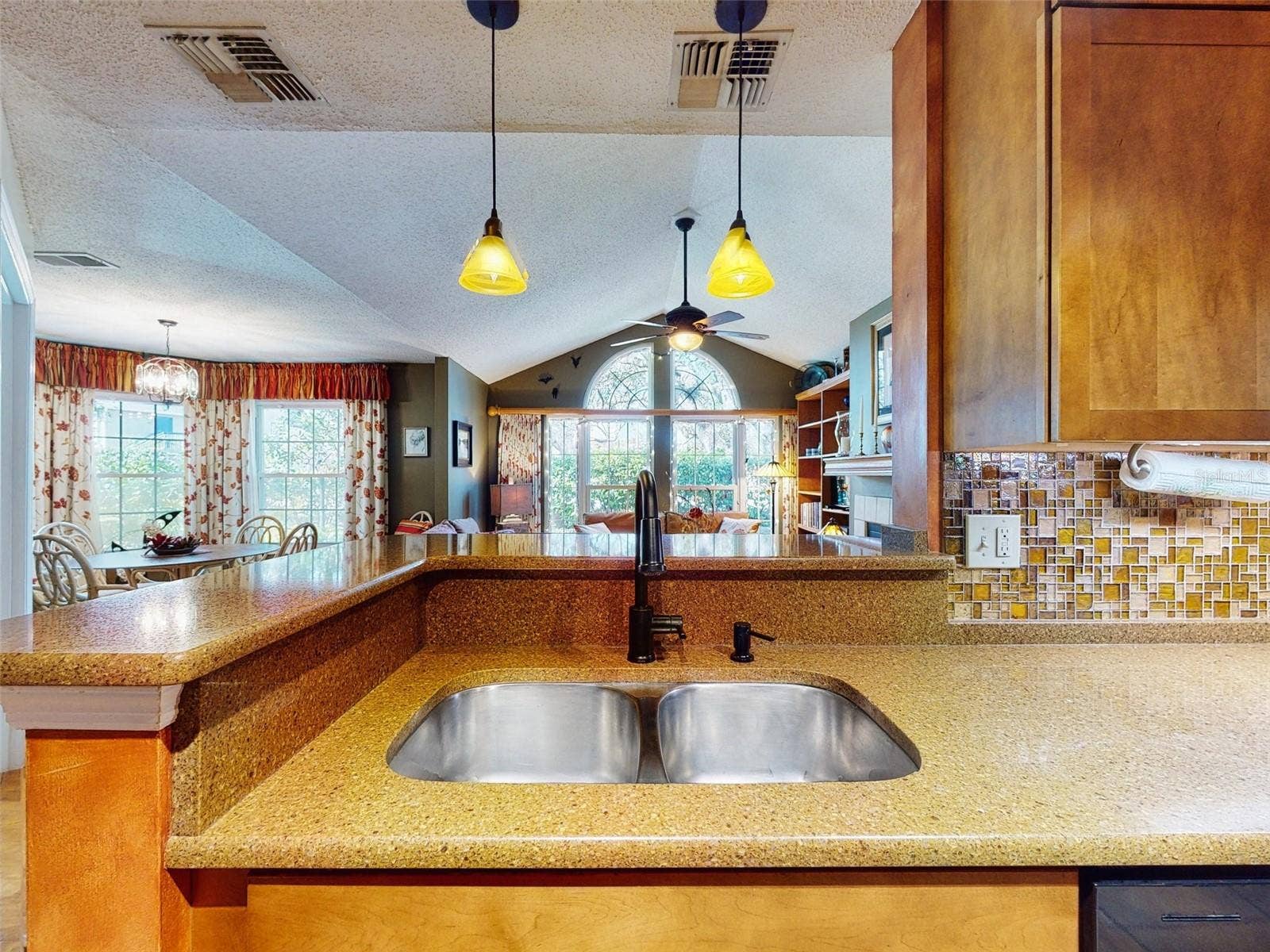 867 WINDOVER COURT, #550, New Smyrna Beach, FL 32169 867 WINDOVER COURT, #550, New Smyrna Beach, FL 32169