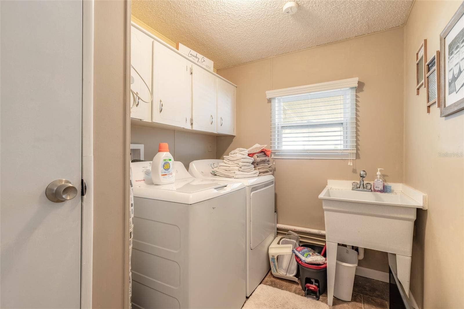 733 INDIAN HILL DRIVE, Port Orange, FL 32129 733 INDIAN HILL DRIVE, Port Orange, FL 32129