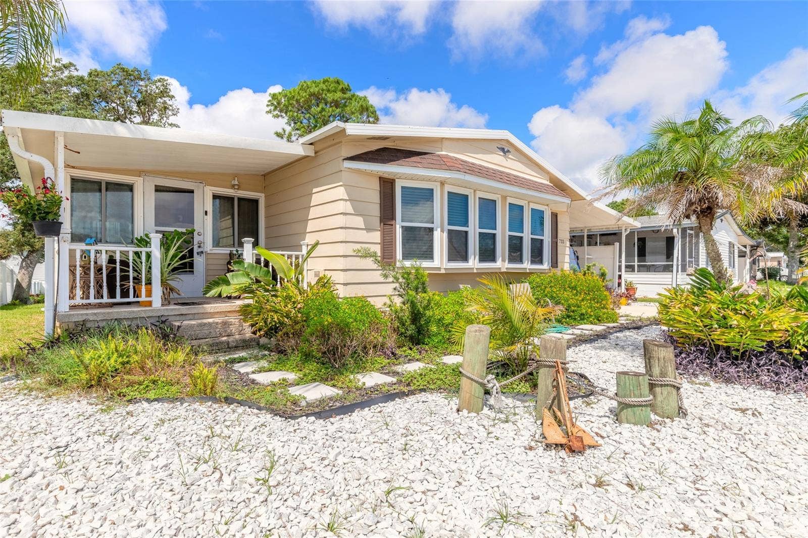 733 INDIAN HILL DRIVE, Port Orange, FL 32129 733 INDIAN HILL DRIVE, Port Orange, FL 32129