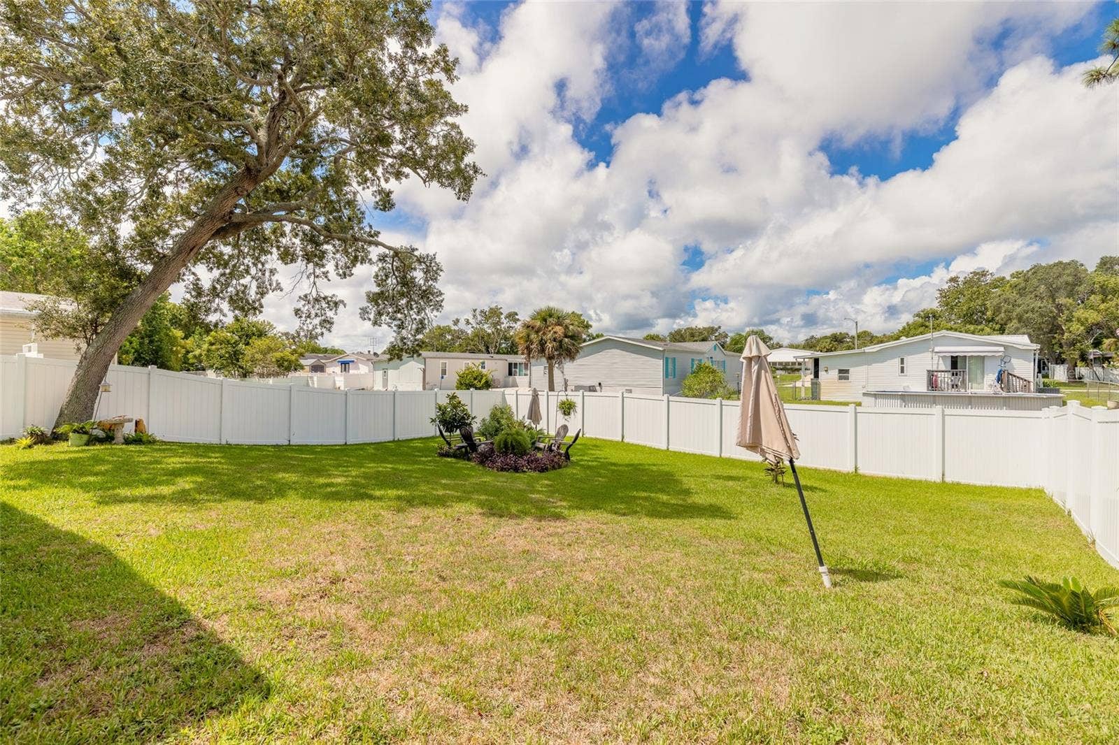 733 INDIAN HILL DRIVE, Port Orange, FL 32129 733 INDIAN HILL DRIVE, Port Orange, FL 32129