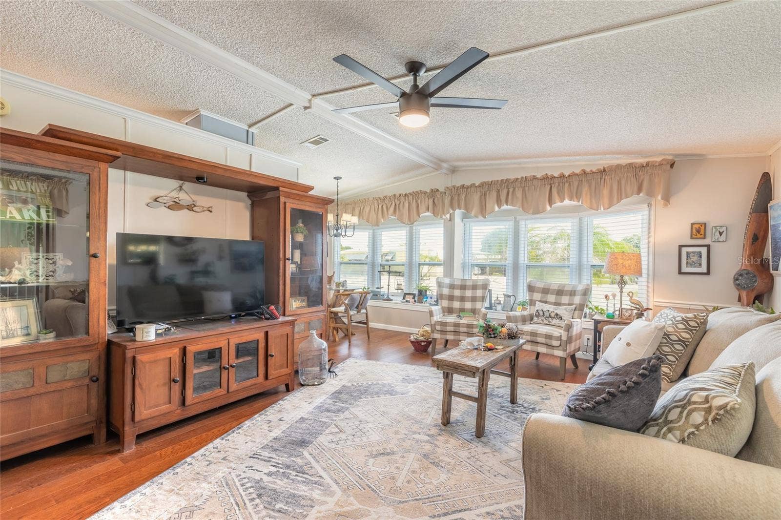 733 INDIAN HILL DRIVE, Port Orange, FL 32129 733 INDIAN HILL DRIVE, Port Orange, FL 32129