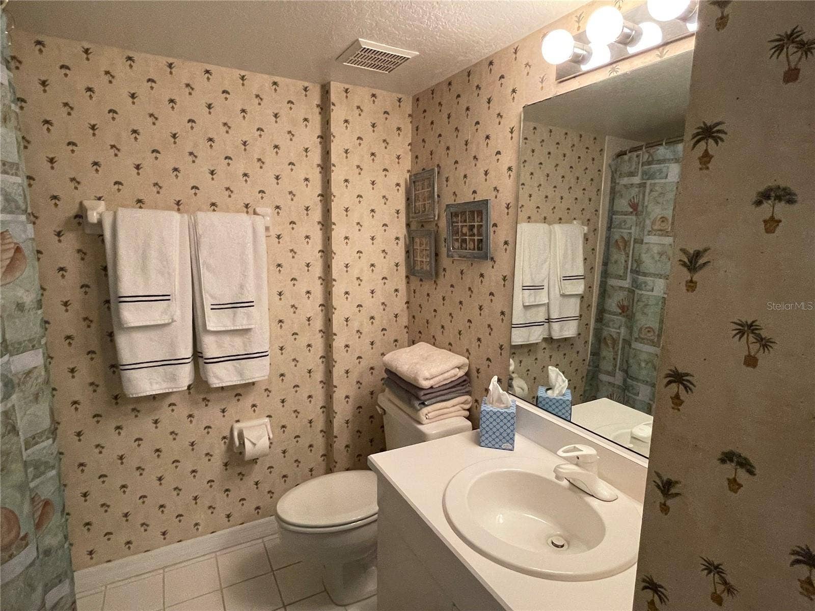2700 N PENINSULA AVENUE, #322, New Smyrna Beach, FL 32169 2700 N PENINSULA AVENUE, #322, New Smyrna Beach, FL 32169