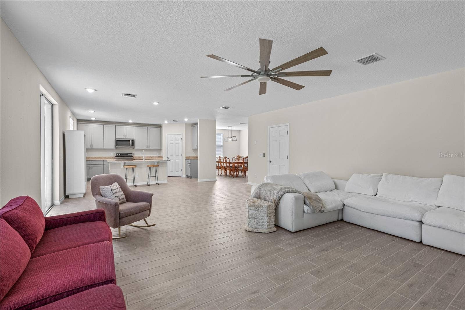 335 SARAH NICOLE WAY, New Smyrna Beach, FL 32168 Great Room