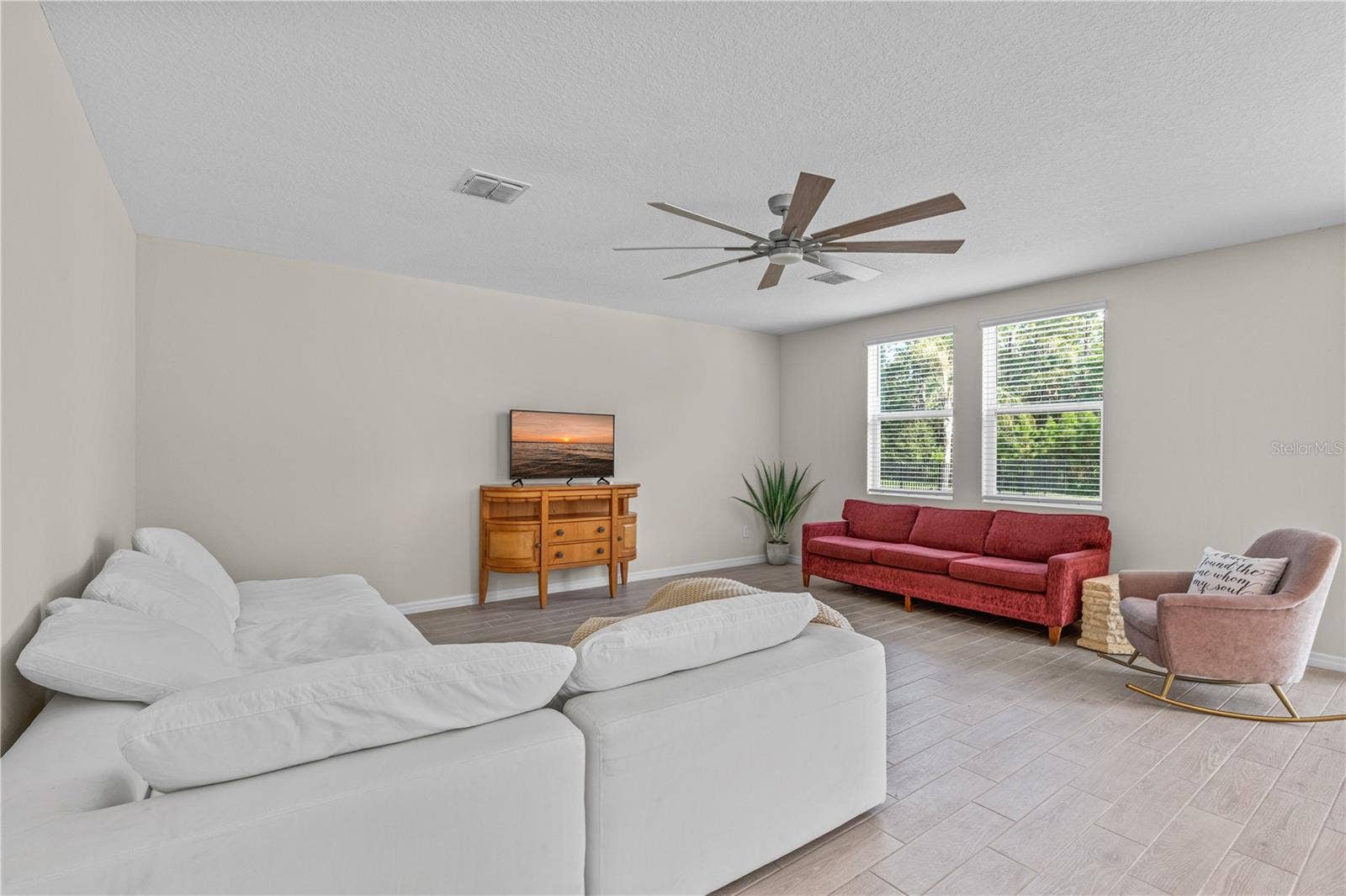 335 SARAH NICOLE WAY, New Smyrna Beach, FL 32168 Great Room