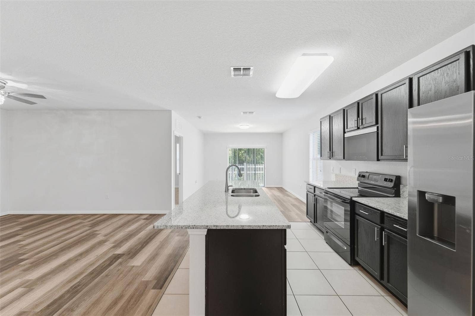 526 SAFE HARBOR DRIVE, Edgewater, FL 32141