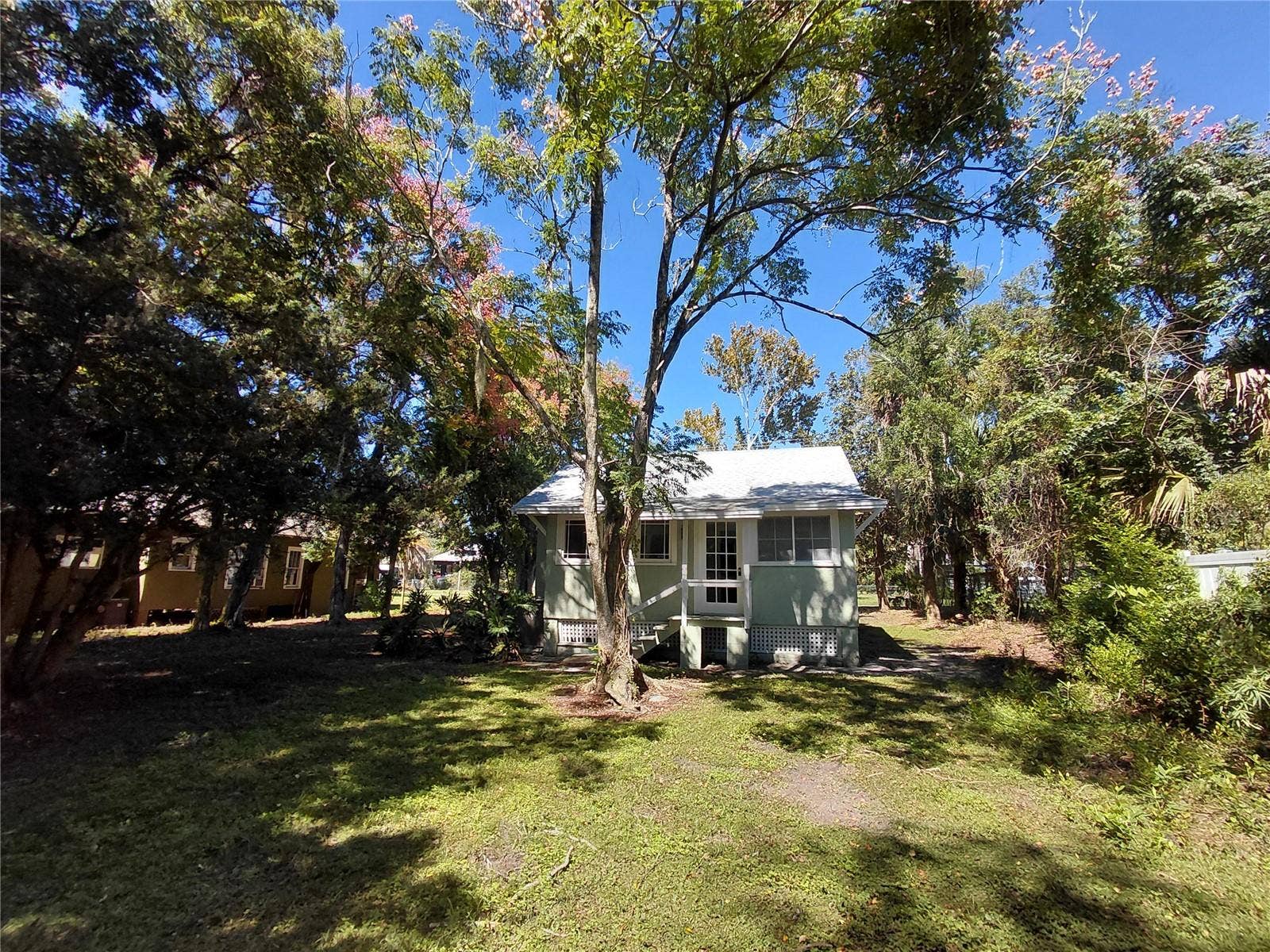 532 E RICH AVENUE, Deland, FL 32724 Back of house