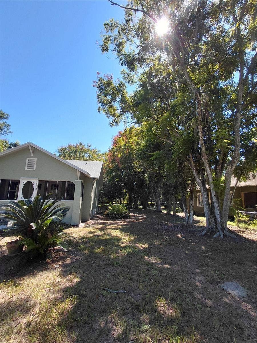 532 E RICH AVENUE, Deland, FL 32724 Right side view