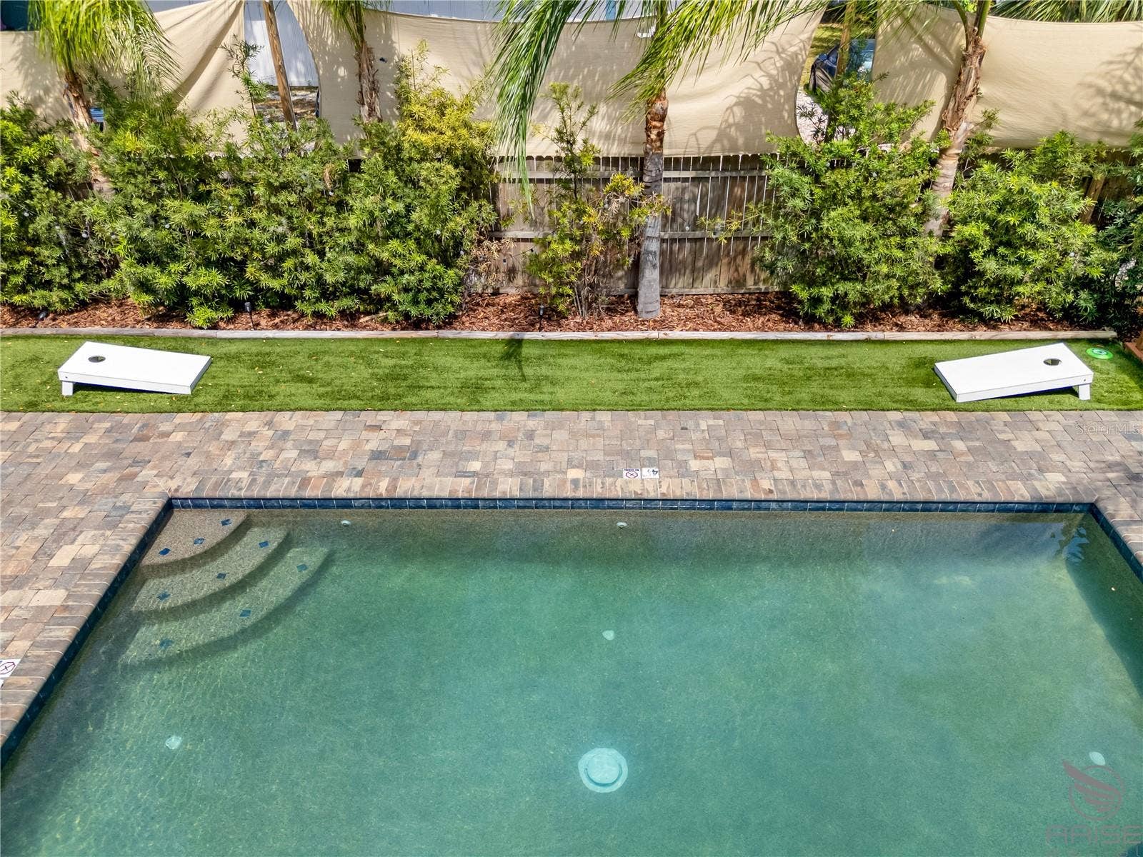 305 LIVE OAK, New Smyrna Beach, FL 32168 305 LIVE OAK, New Smyrna Beach, FL 32168