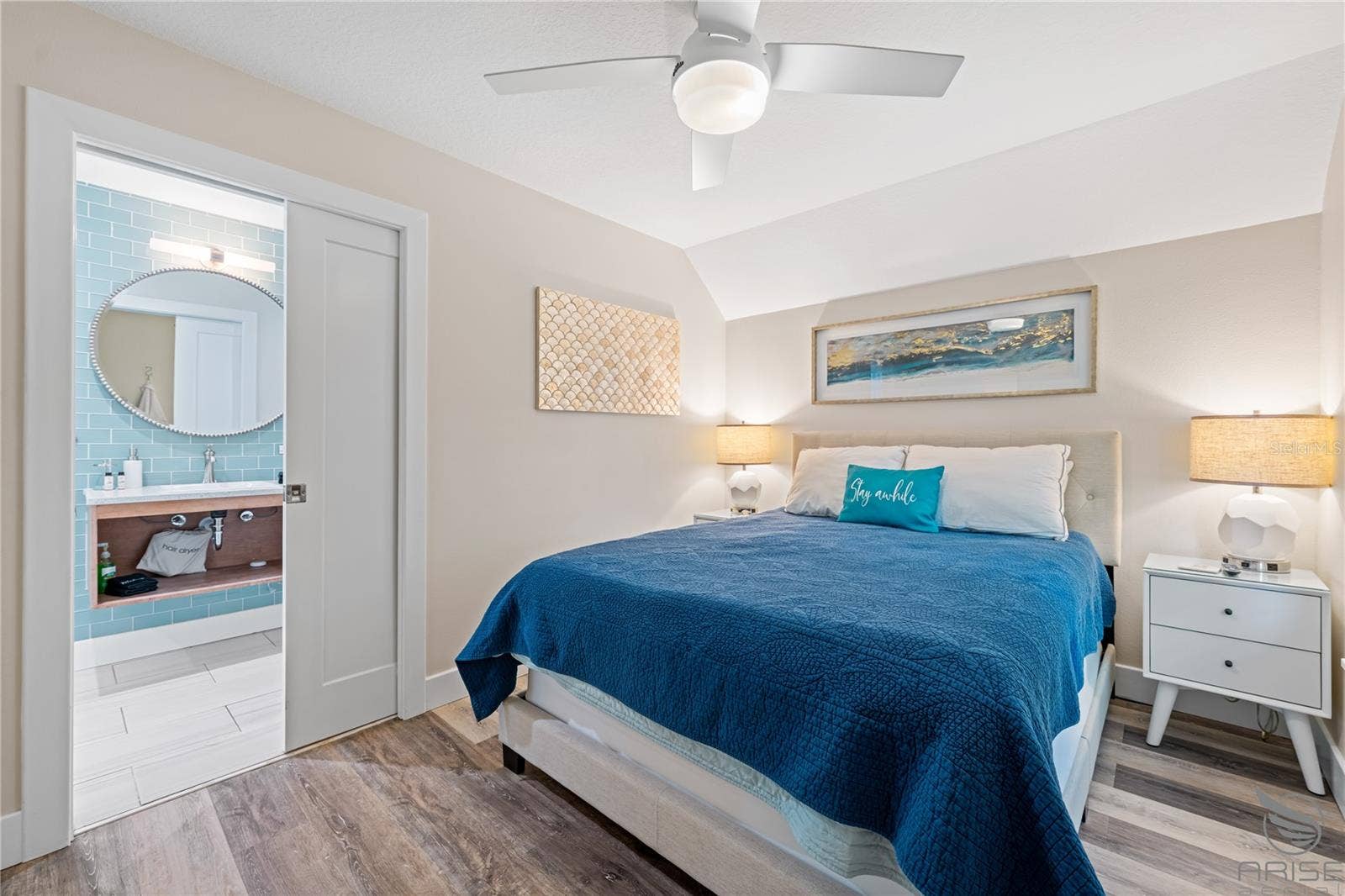 305 LIVE OAK, New Smyrna Beach, FL 32168 305 LIVE OAK, New Smyrna Beach, FL 32168