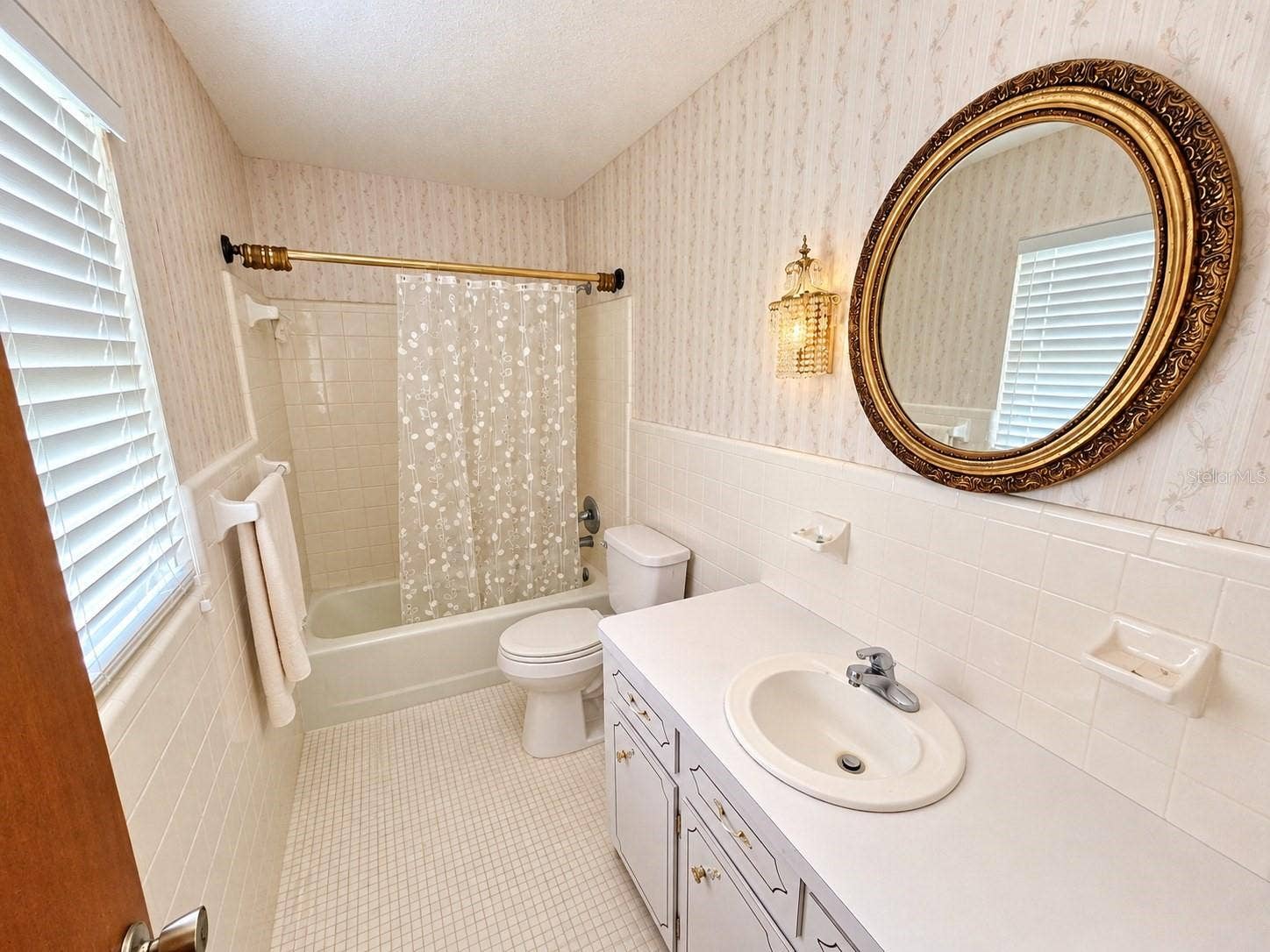2248 TROPICAL TERRACE, Deland, FL 32724 2248 TROPICAL TERRACE, Deland, FL 32724