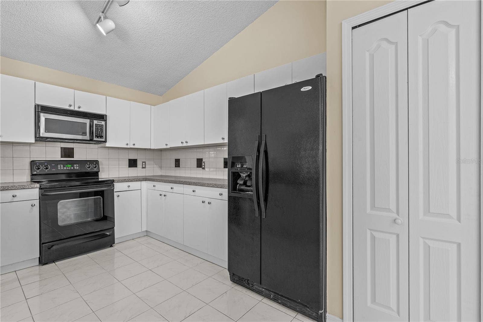 764 SANDY HILL CIRCLE, Port Orange, FL 32127 764 SANDY HILL CIRCLE, Port Orange, FL 32127
