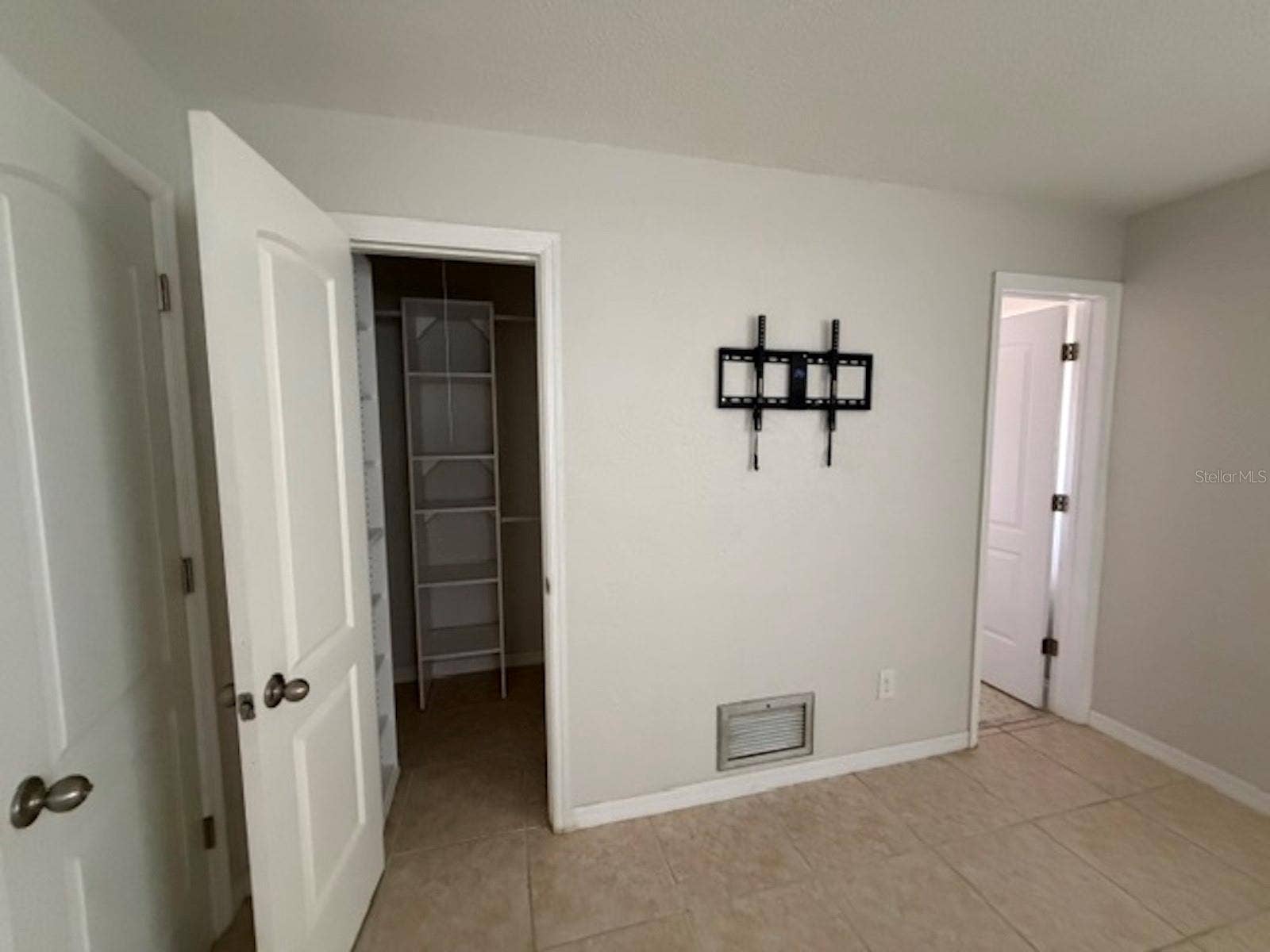 74 GLENVIEW AVENUE, Ponce Inlet, FL 32127 74 GLENVIEW AVENUE, Ponce Inlet, FL 32127
