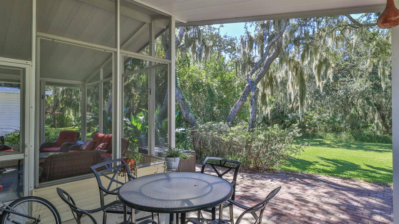 494 SIOUX BOULEVARD, Oak Hill, FL 32759