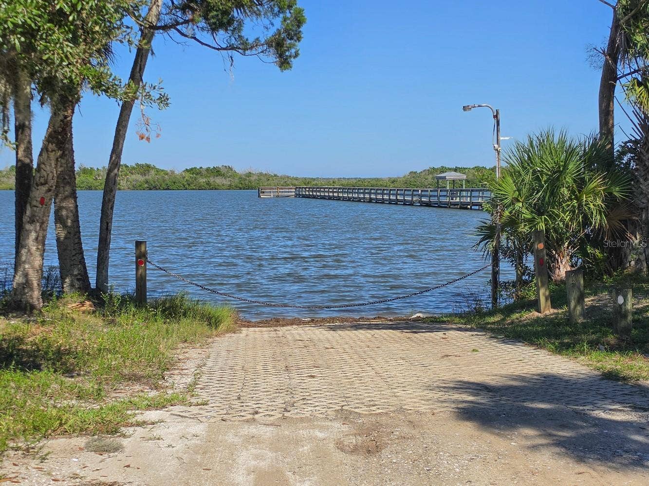 494 SIOUX BOULEVARD, Oak Hill, FL 32759