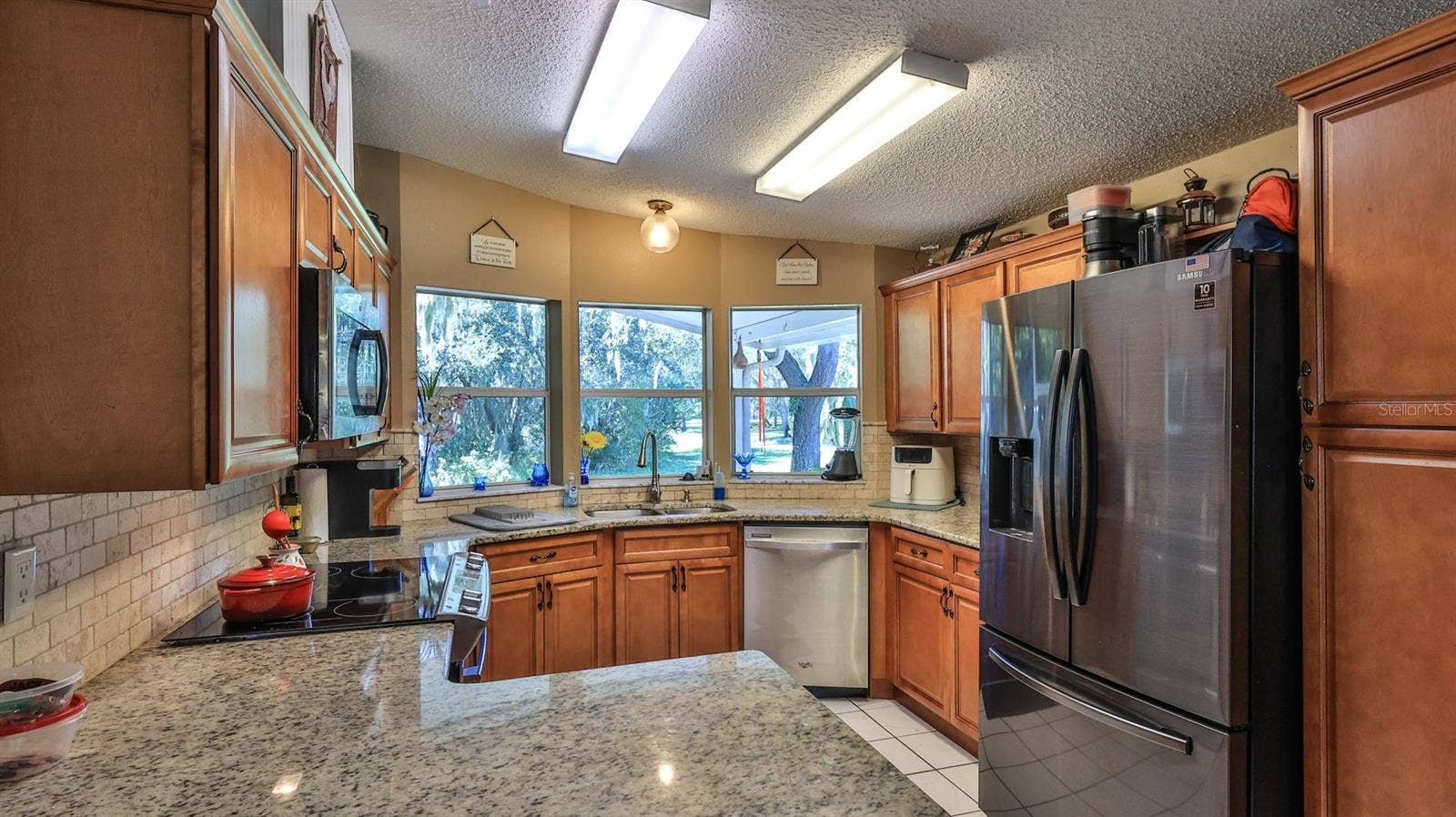 494 SIOUX BOULEVARD, Oak Hill, FL 32759