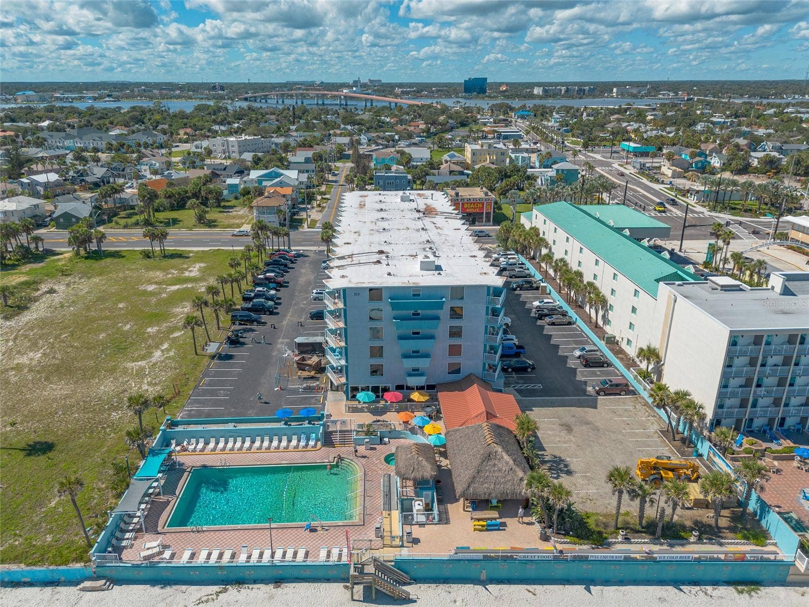 313 S ATLANTIC AVENUE, #4200, Daytona Beach, FL 32118 313 S ATLANTIC AVENUE, #4200, Daytona Beach, FL 32118