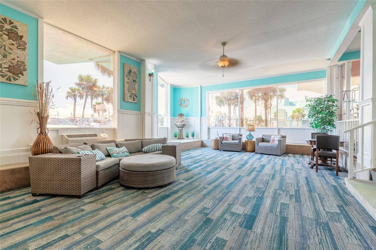 313 S ATLANTIC AVENUE, #4200, Daytona Beach, FL 32118 Resort Lobby