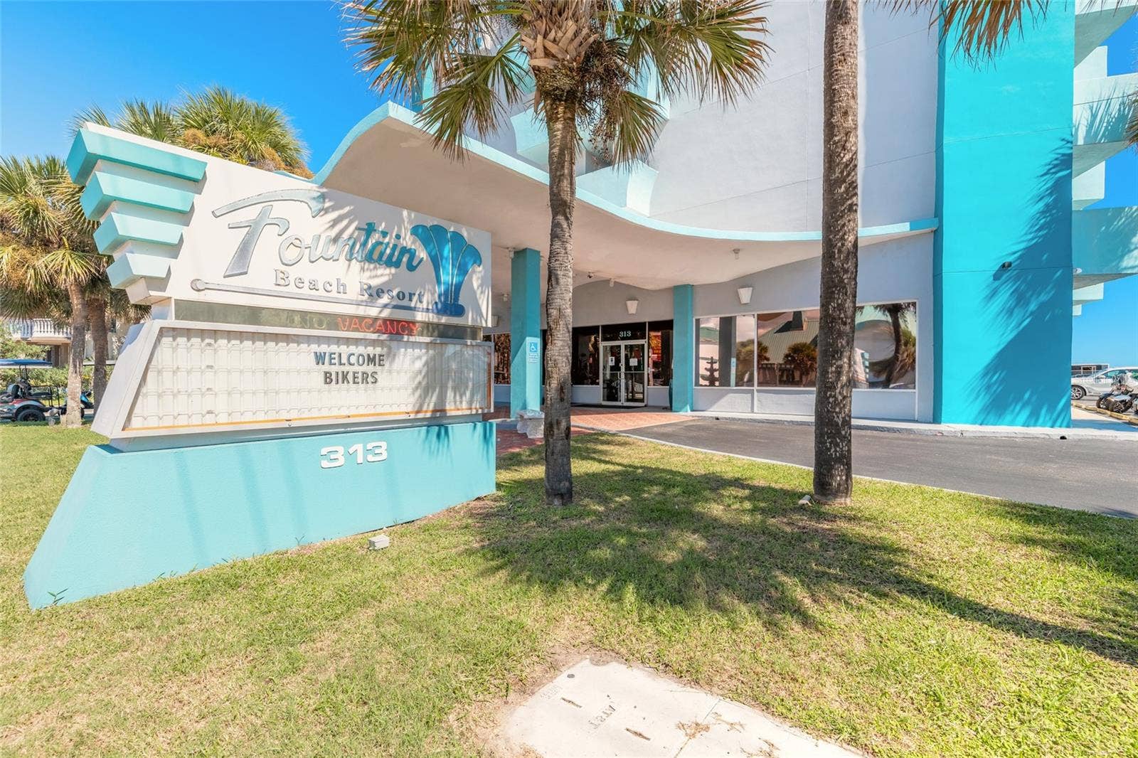 313 S ATLANTIC AVENUE, #4200, Daytona Beach, FL 32118 313 S ATLANTIC AVENUE, #4200, Daytona Beach, FL 32118