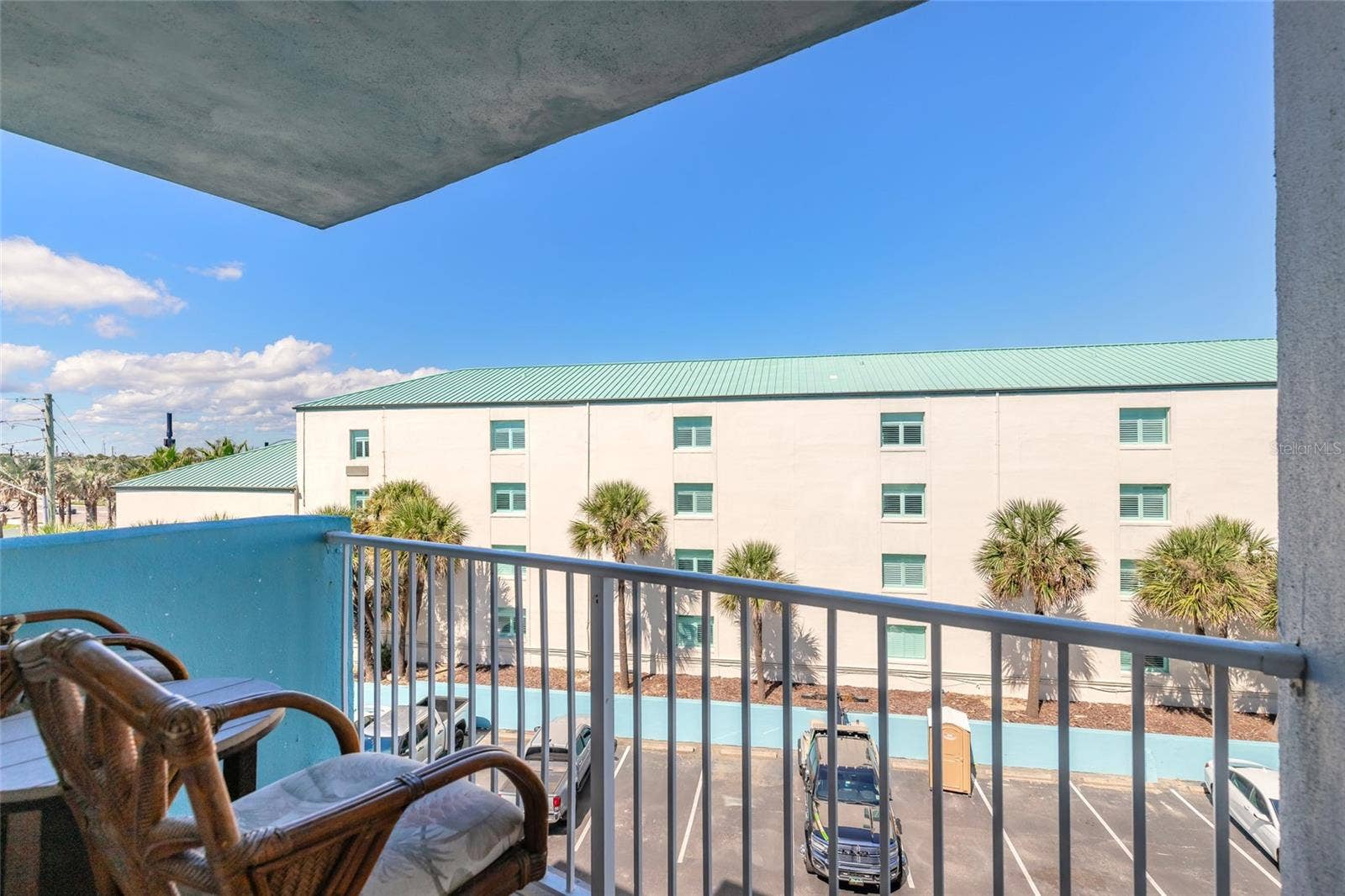 313 S ATLANTIC AVENUE, #4200, Daytona Beach, FL 32118 313 S ATLANTIC AVENUE, #4200, Daytona Beach, FL 32118
