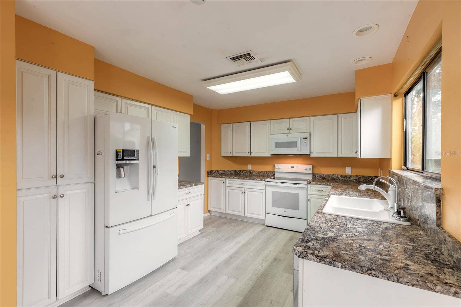 440 BROWN PELICAN DRIVE, Daytona Beach, FL 32119