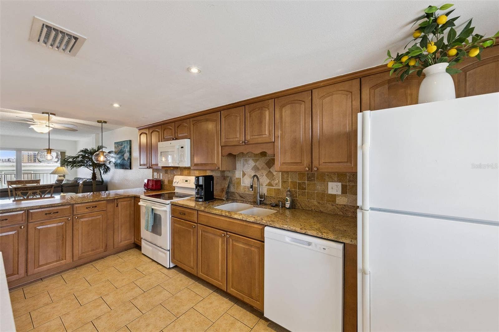 3501 S ATLANTIC AVENUE, #407, New Smyrna Beach, FL 32169 3501 S ATLANTIC AVENUE, #407, New Smyrna Beach, FL 32169