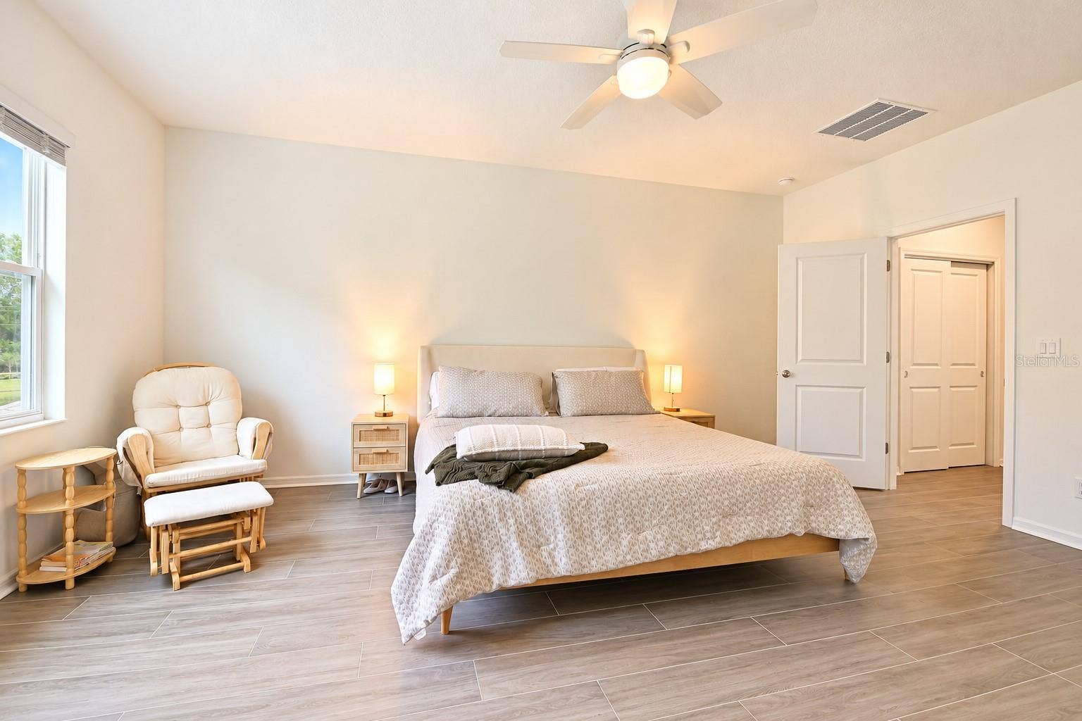 3975 WILLOWBROOK DRIVE, Edgewater, FL 32141 3975 WILLOWBROOK DRIVE, Edgewater, FL 32141