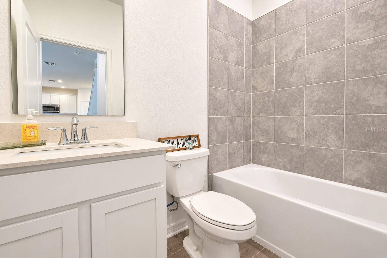 3975 WILLOWBROOK DRIVE, Edgewater, FL 32141 3975 WILLOWBROOK DRIVE, Edgewater, FL 32141