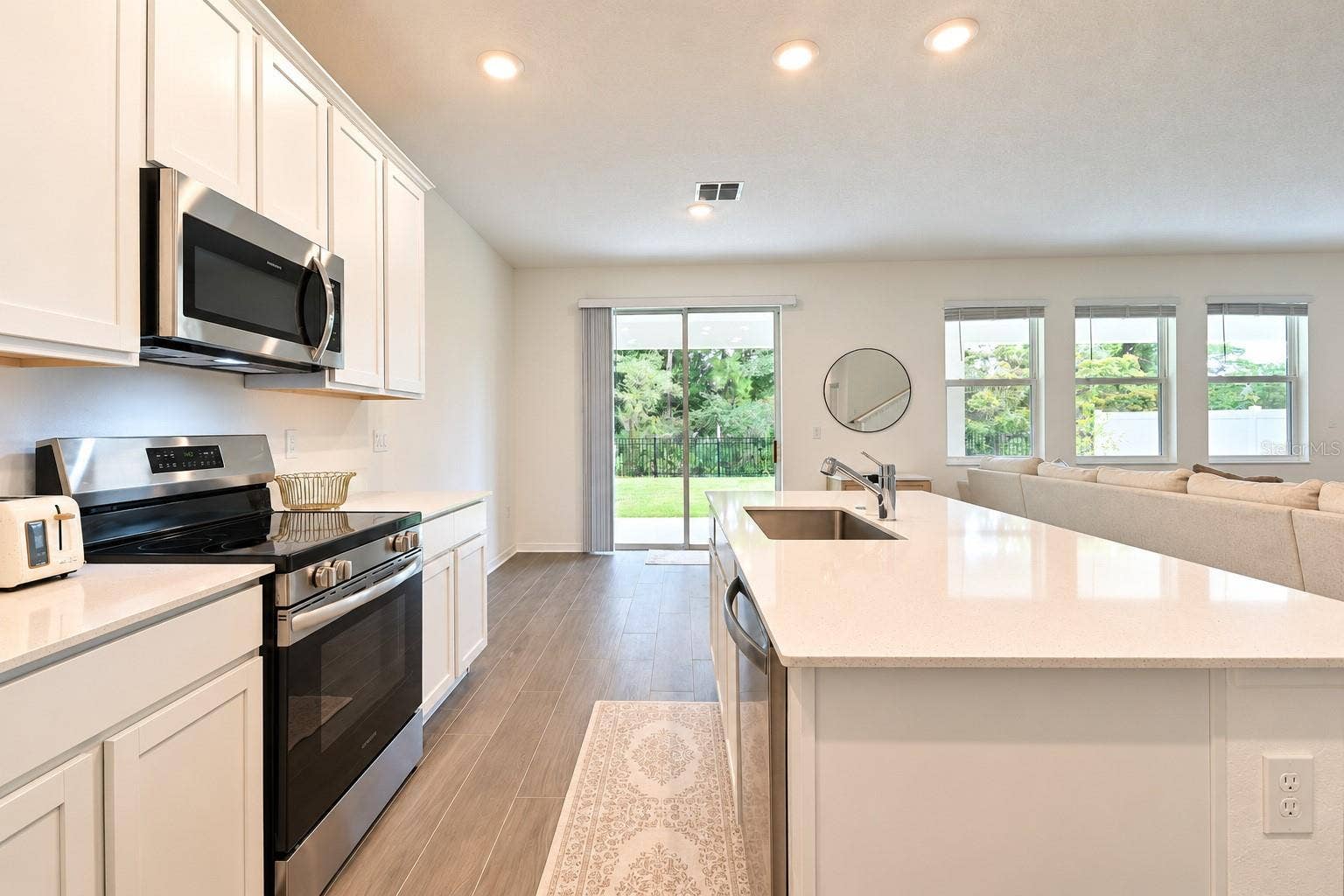 3975 WILLOWBROOK DRIVE, Edgewater, FL 32141 3975 WILLOWBROOK DRIVE, Edgewater, FL 32141