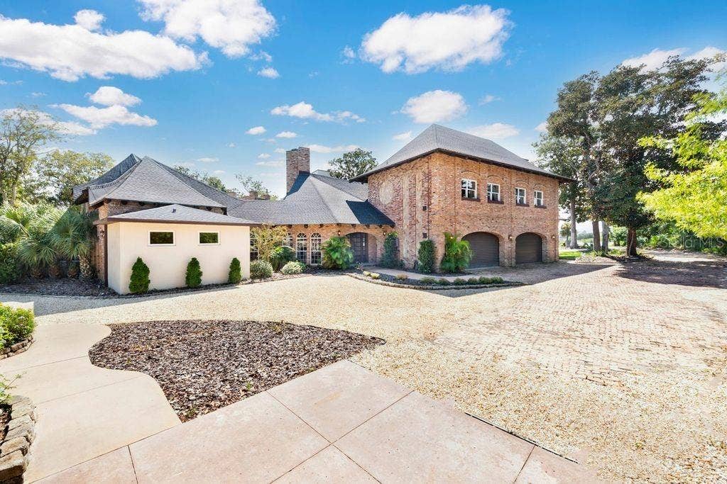 2627 JOHN ANDERSON DRIVE, Ormond Beach, FL 32176 2627 JOHN ANDERSON DRIVE, Ormond Beach, FL 32176