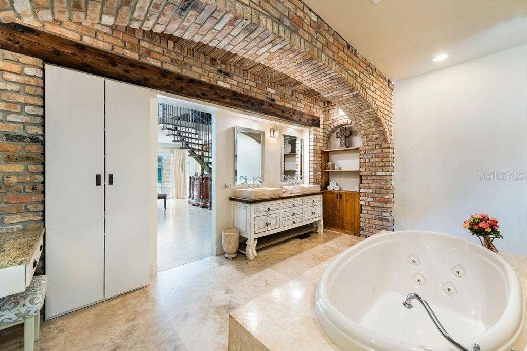 2627 JOHN ANDERSON DRIVE, Ormond Beach, FL 32176 Master Bath