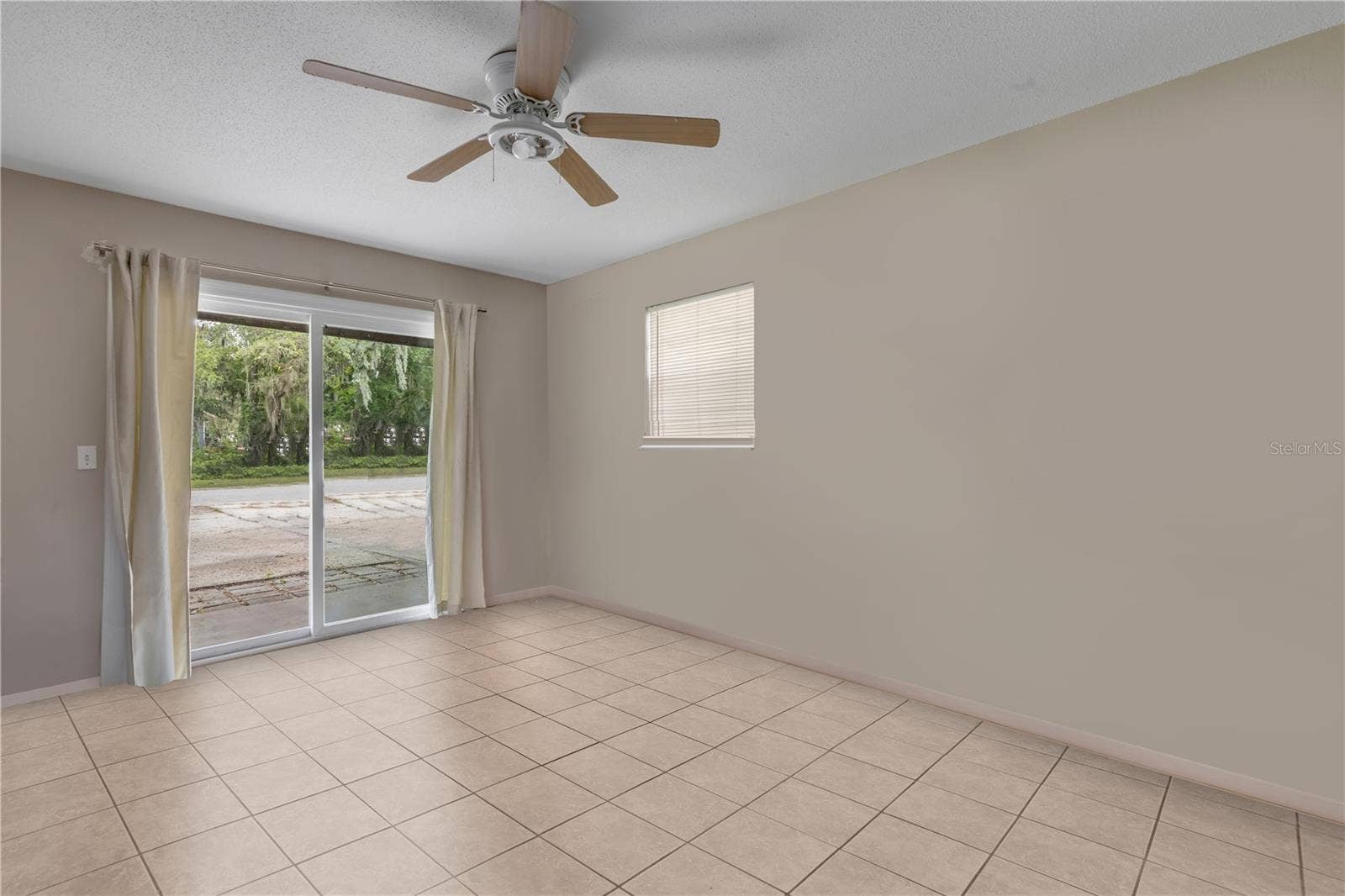 1205 16TH STREET, Edgewater, FL 32132 1205 16TH STREET, Edgewater, FL 32132