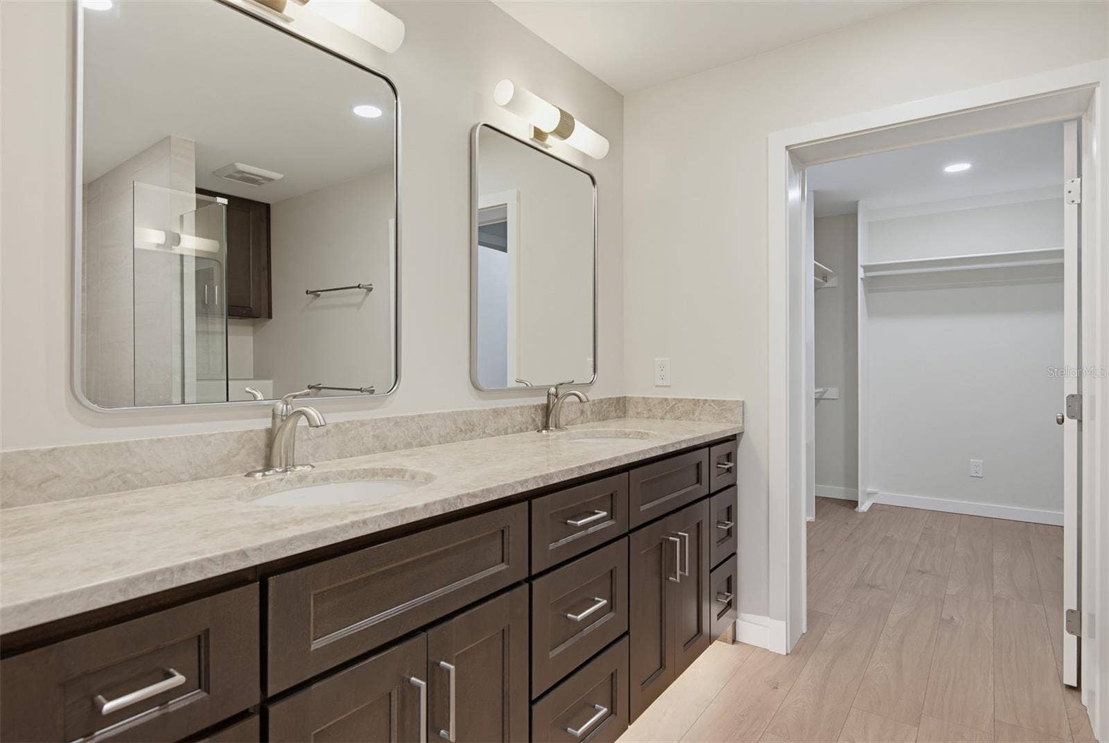 646 YUPON AVENUE, New Smyrna Beach, FL 32169 646 YUPON AVENUE, New Smyrna Beach, FL 32169