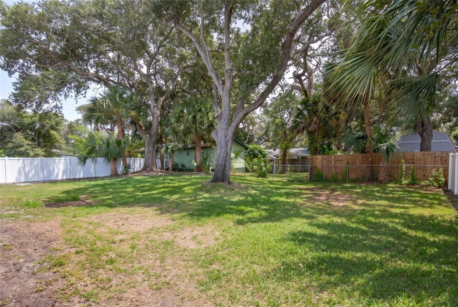 646 YUPON AVENUE, New Smyrna Beach, FL 32169 646 YUPON AVENUE, New Smyrna Beach, FL 32169