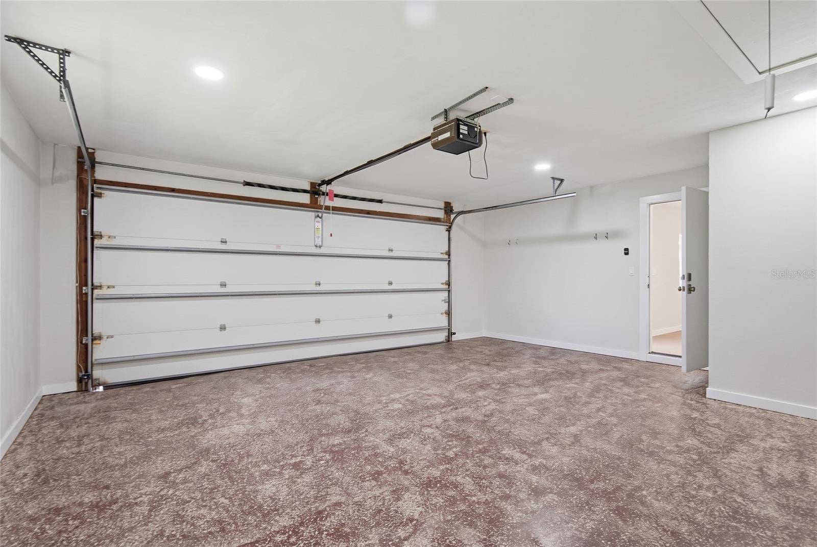 646 YUPON AVENUE, New Smyrna Beach, FL 32169 646 YUPON AVENUE, New Smyrna Beach, FL 32169