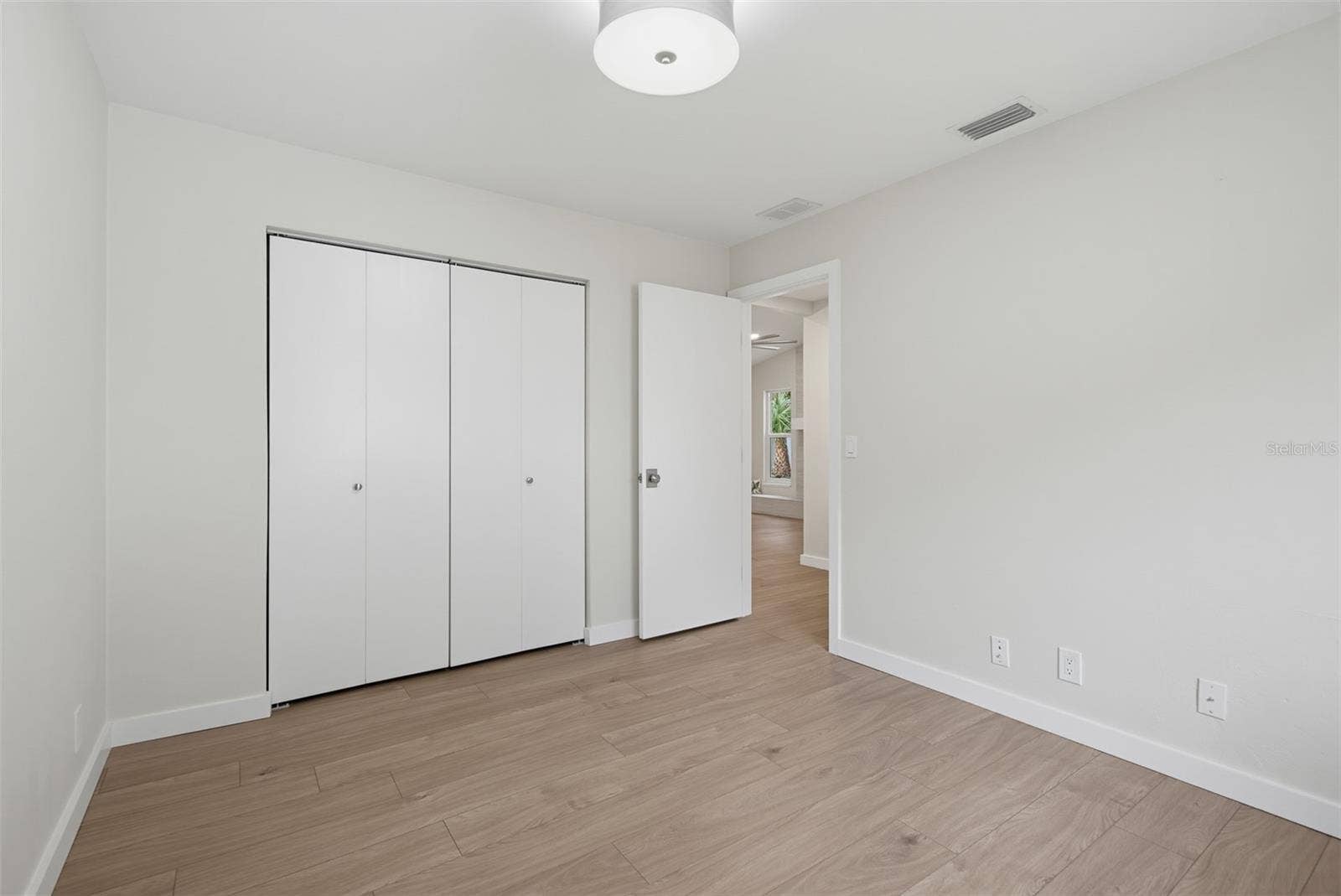 646 YUPON AVENUE, New Smyrna Beach, FL 32169 646 YUPON AVENUE, New Smyrna Beach, FL 32169