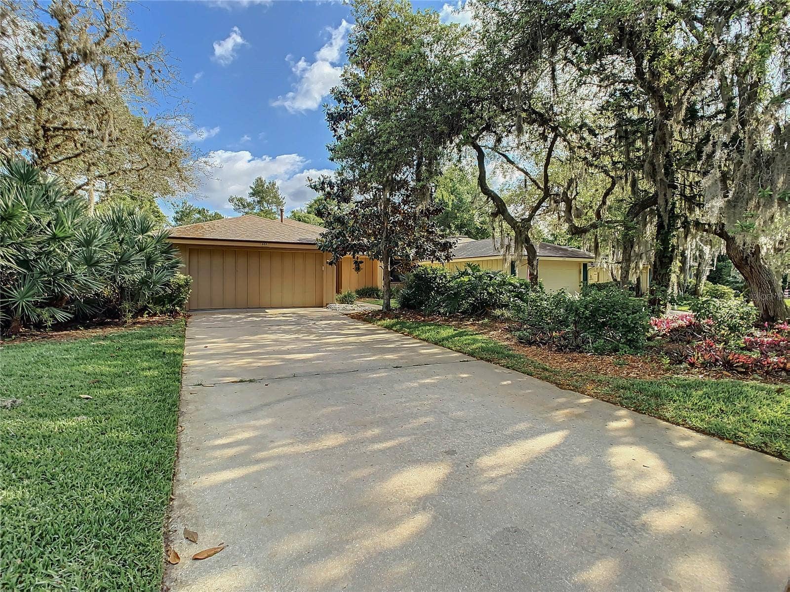 697 SAINT ANDREWS CIRCLE, New Smyrna Beach, FL 32168 697 SAINT ANDREWS CIRCLE, New Smyrna Beach, FL 32168