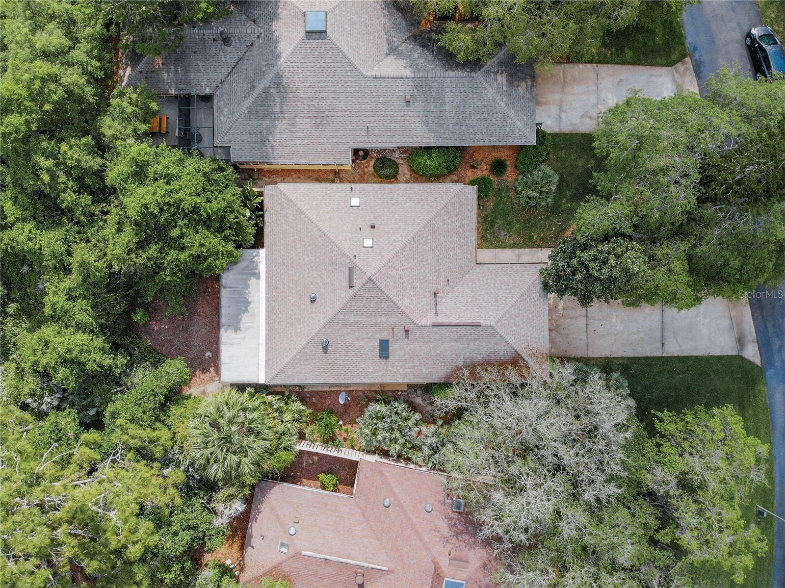 697 SAINT ANDREWS CIRCLE, New Smyrna Beach, FL 32168 697 SAINT ANDREWS CIRCLE, New Smyrna Beach, FL 32168