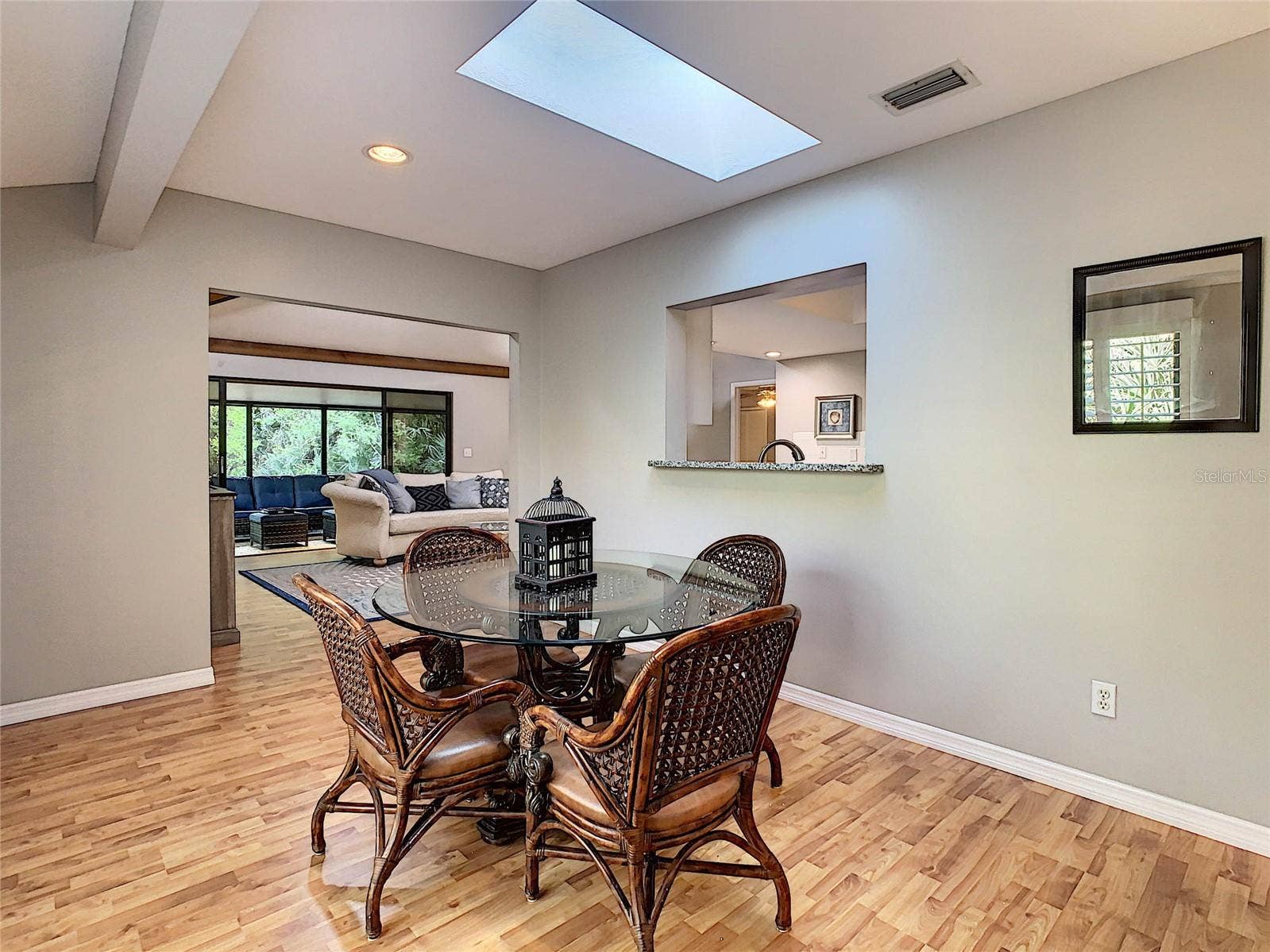 697 SAINT ANDREWS CIRCLE, New Smyrna Beach, FL 32168 697 SAINT ANDREWS CIRCLE, New Smyrna Beach, FL 32168