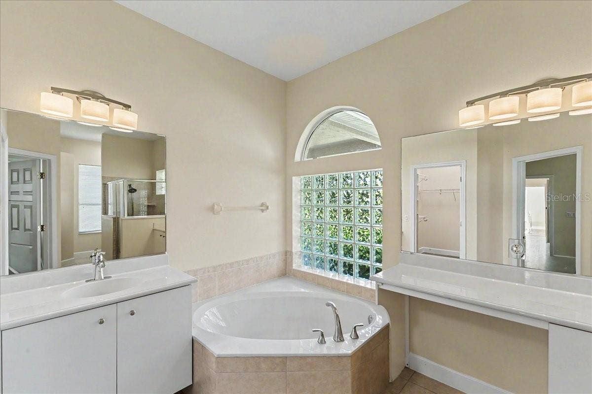 1765 CREEKWATER BOULEVARD, Port Orange, FL 32128 1765 CREEKWATER BOULEVARD, Port Orange, FL 32128