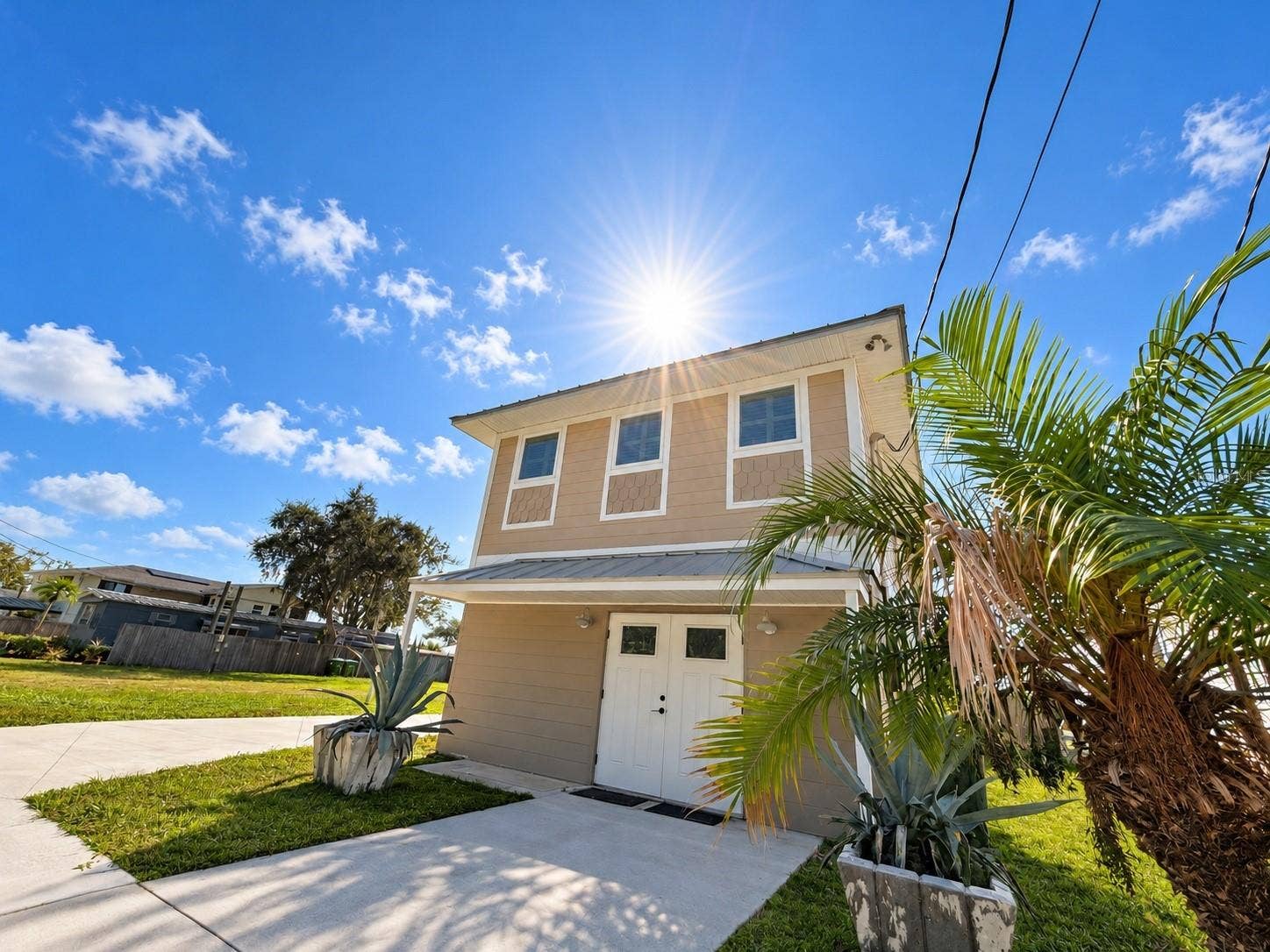 127 E ARIEL ROAD, Oak Hill, FL 32759