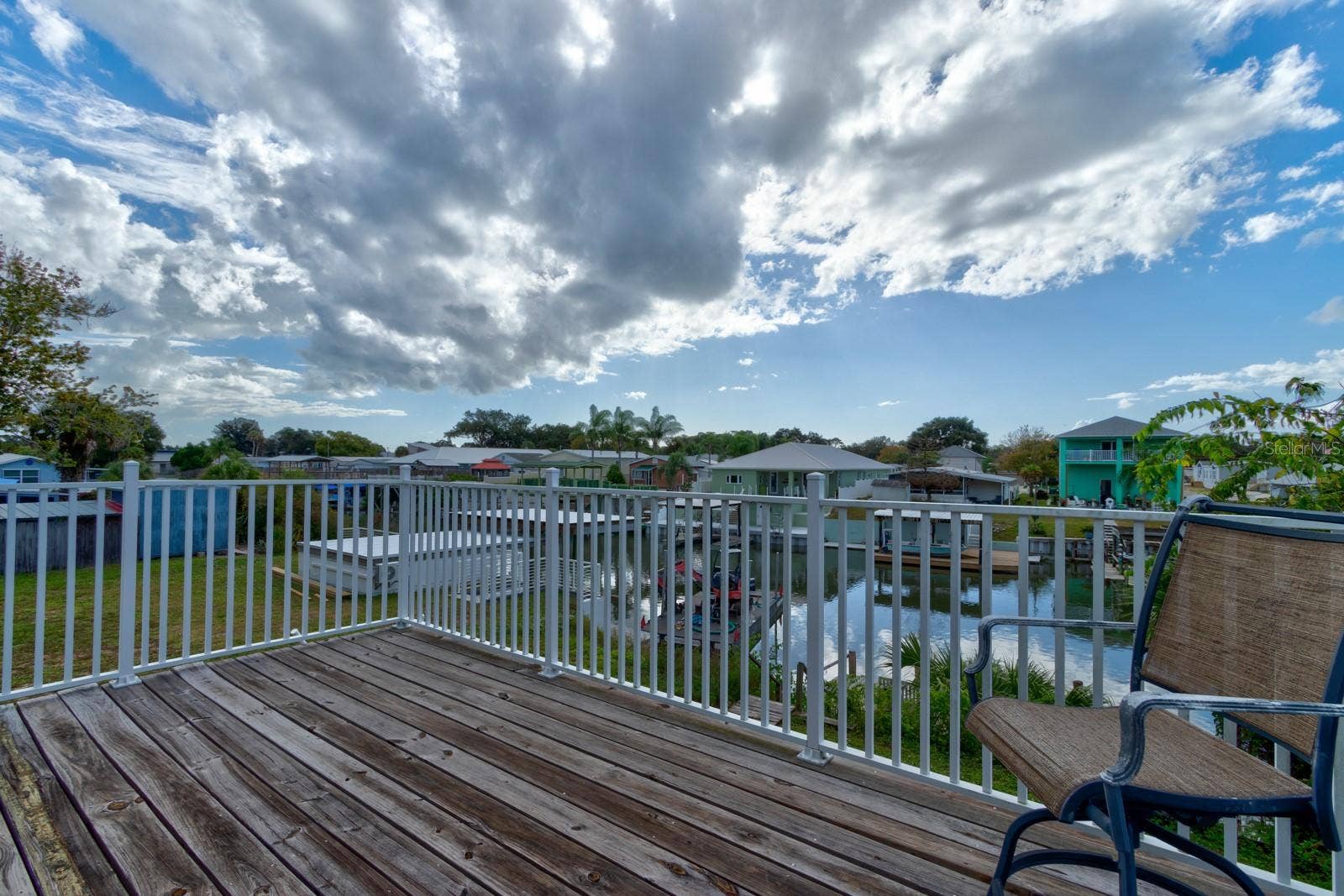 127 E ARIEL ROAD, Oak Hill, FL 32759