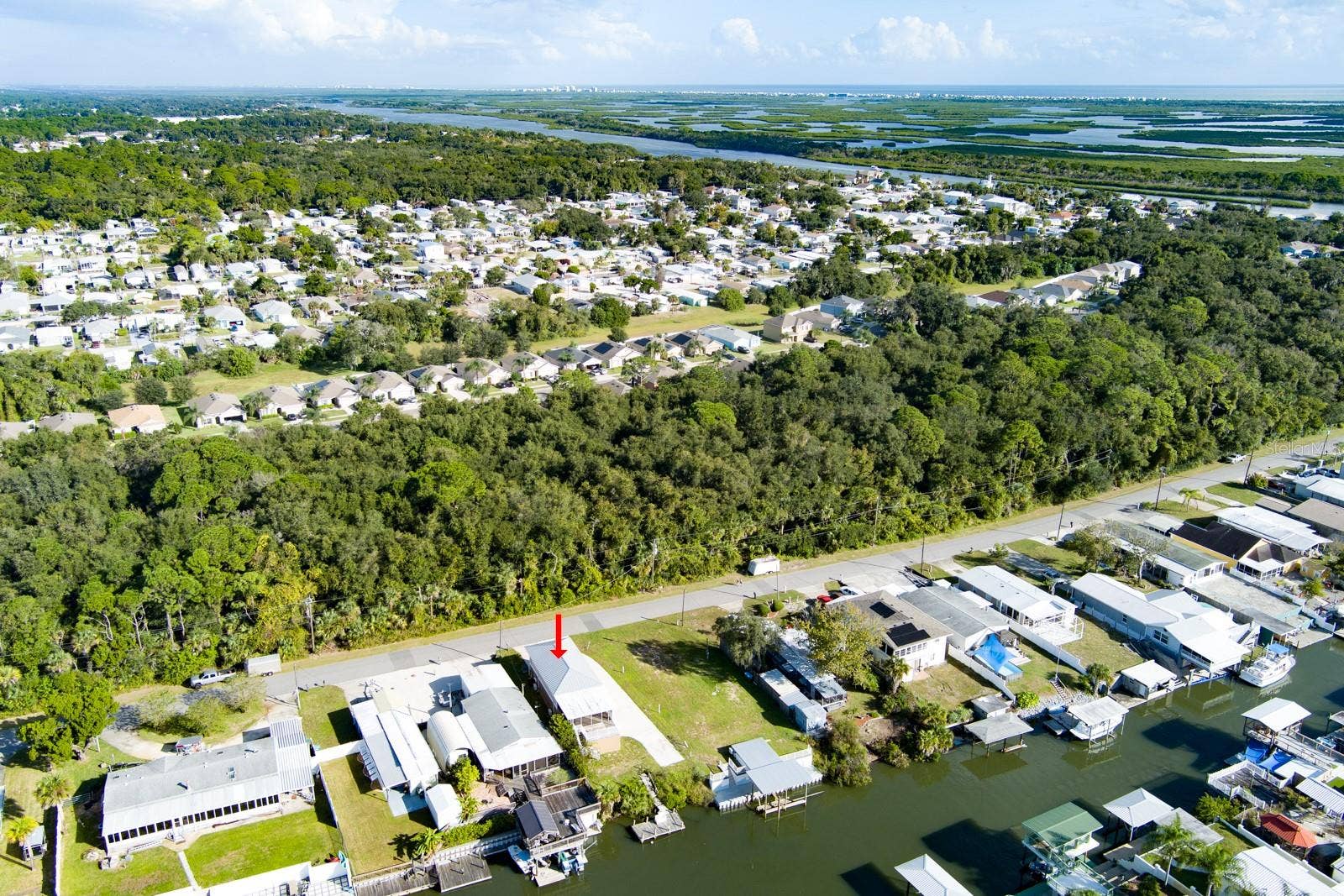 127 E ARIEL ROAD, Oak Hill, FL 32759