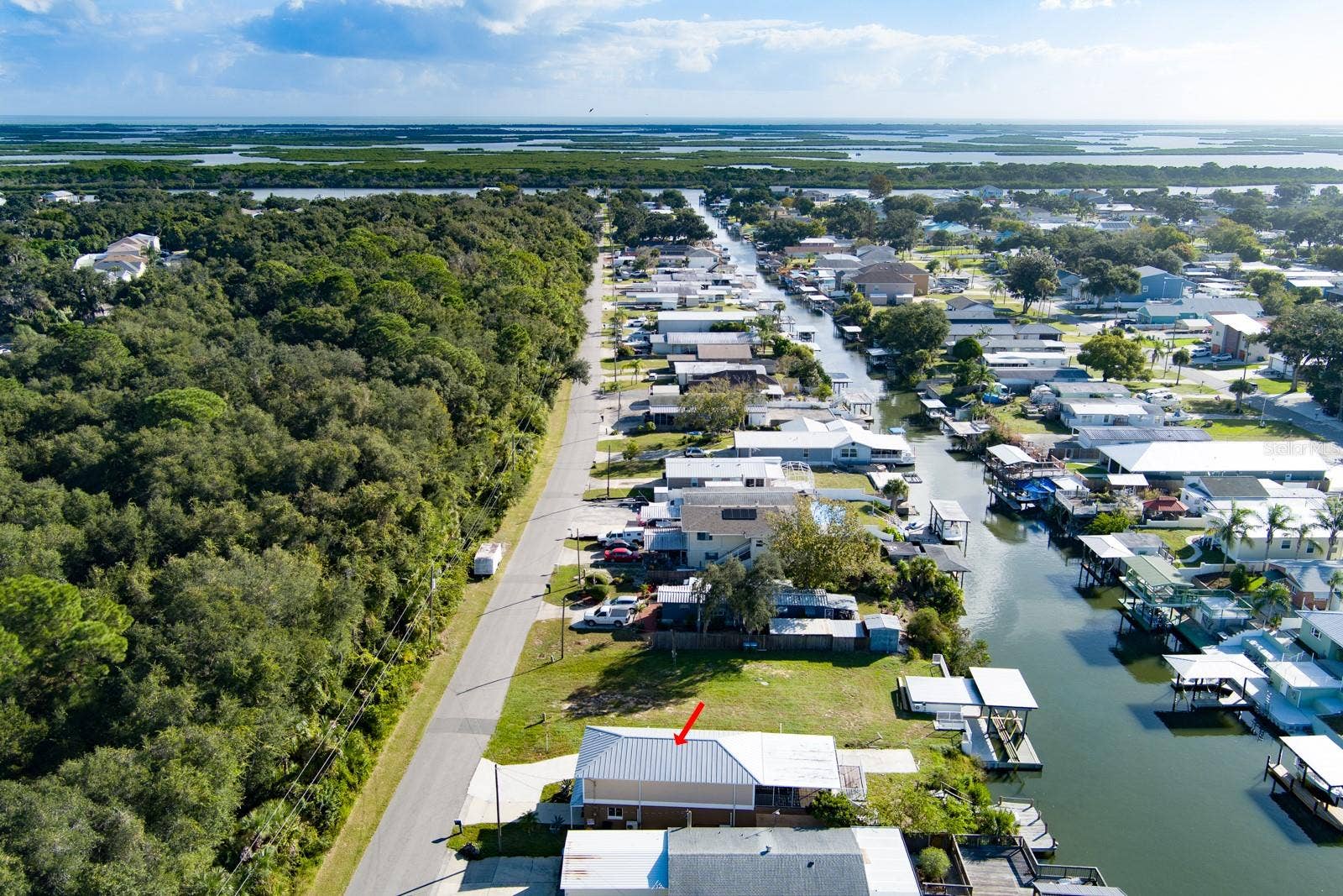 127 E ARIEL ROAD, Oak Hill, FL 32759