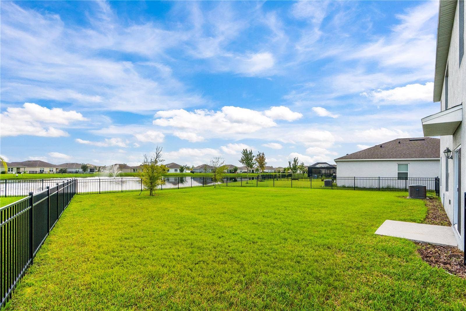 3242 CARPENTARIA DRIVE, New Smyrna Beach, FL 32168 3242 CARPENTARIA DRIVE, New Smyrna Beach, FL 32168