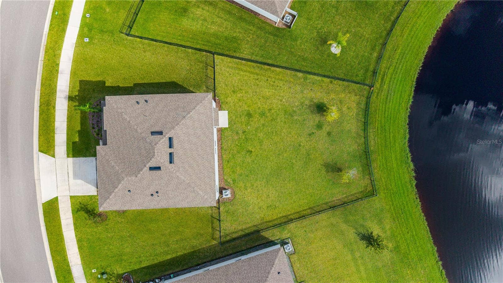 3242 CARPENTARIA DRIVE, New Smyrna Beach, FL 32168 3242 CARPENTARIA DRIVE, New Smyrna Beach, FL 32168