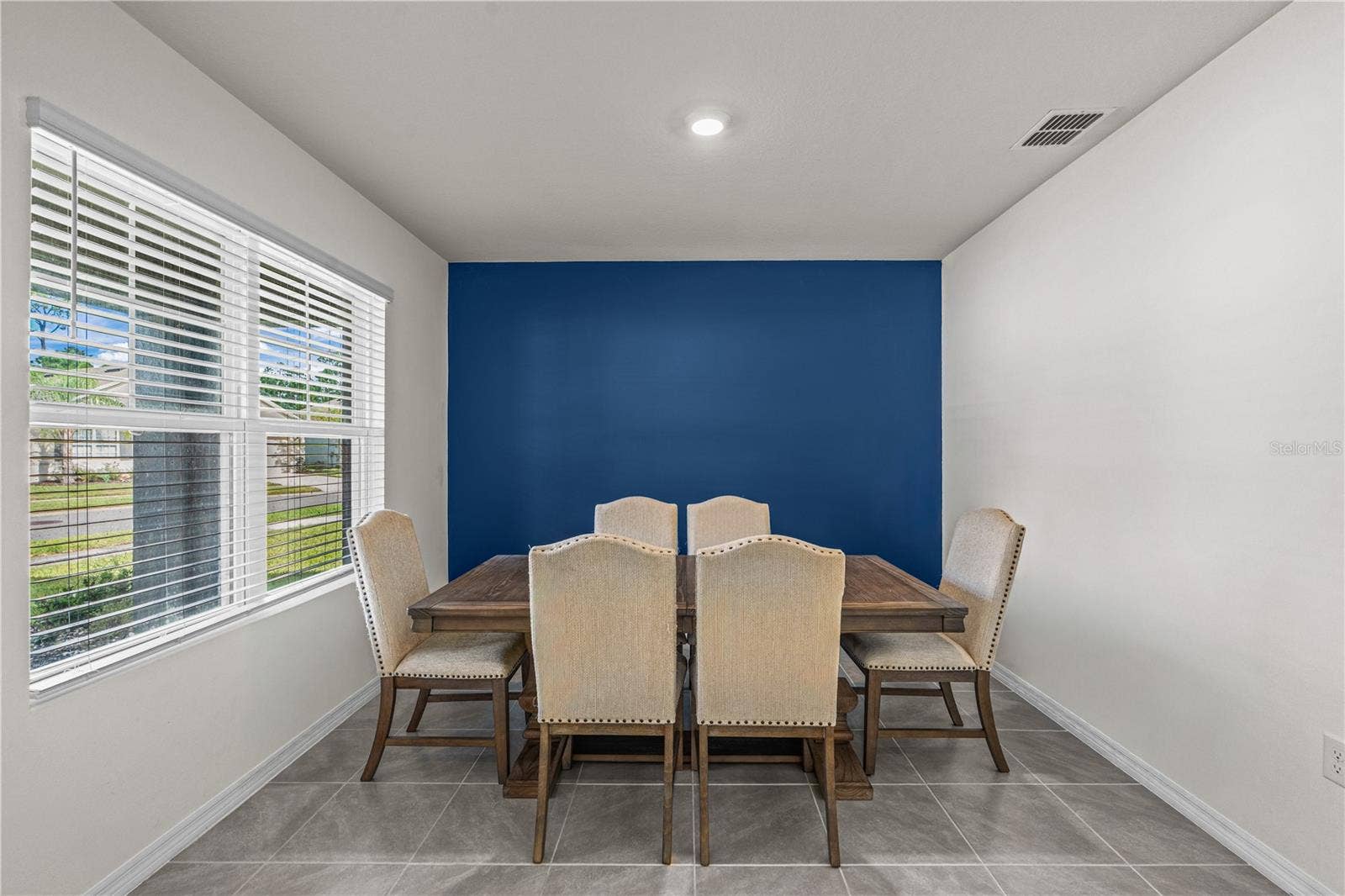 3242 CARPENTARIA DRIVE, New Smyrna Beach, FL 32168 3242 CARPENTARIA DRIVE, New Smyrna Beach, FL 32168