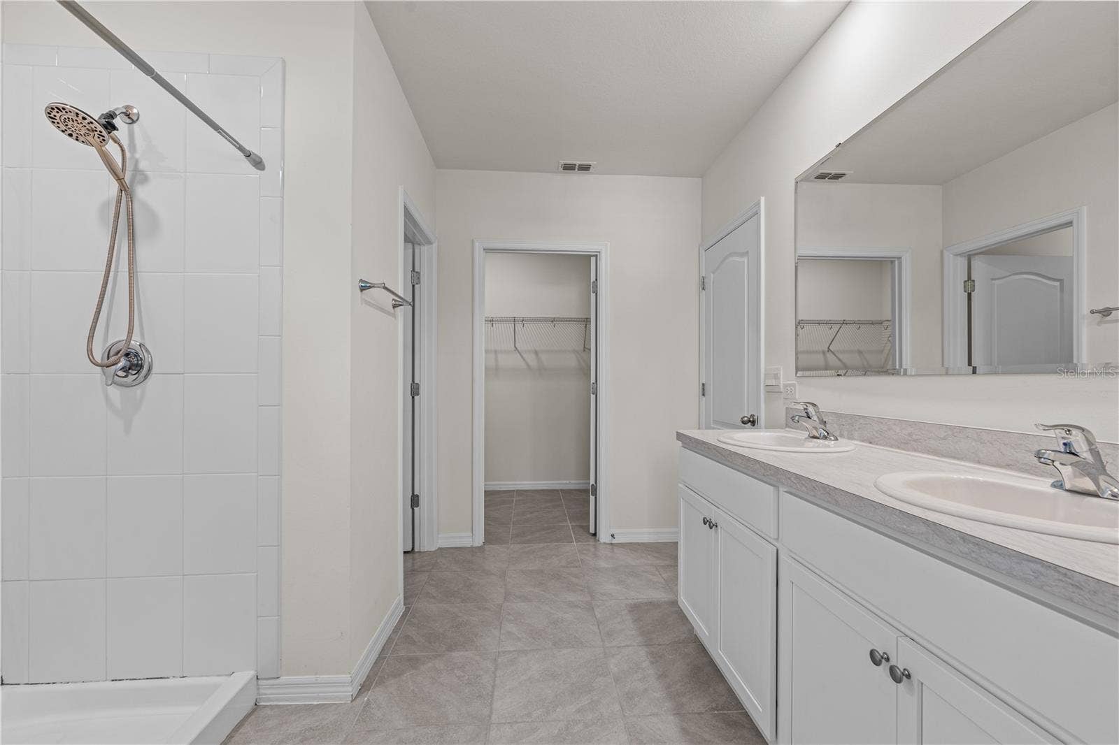 3242 CARPENTARIA DRIVE, New Smyrna Beach, FL 32168 3242 CARPENTARIA DRIVE, New Smyrna Beach, FL 32168